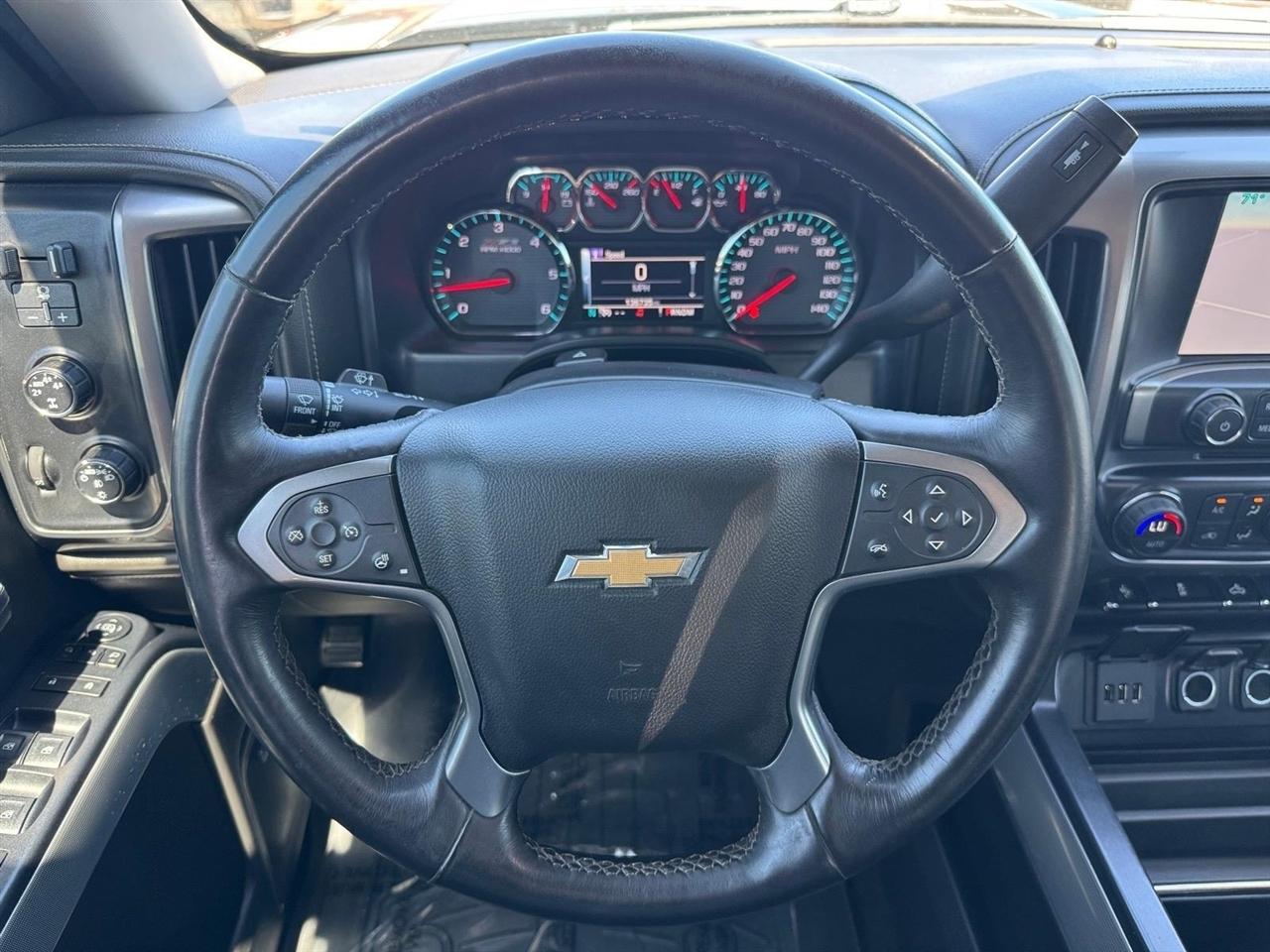 Chevrolet Silverado 1500 4WD Crew Cab 143.5" LTZ w/2LZ 2015