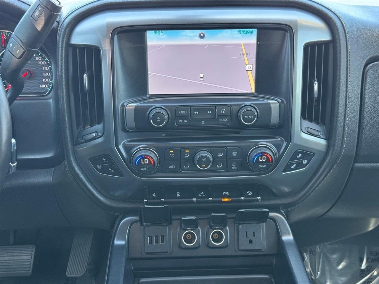 Chevrolet Silverado 1500 4WD Crew Cab 143.5" LTZ w/2LZ 2015