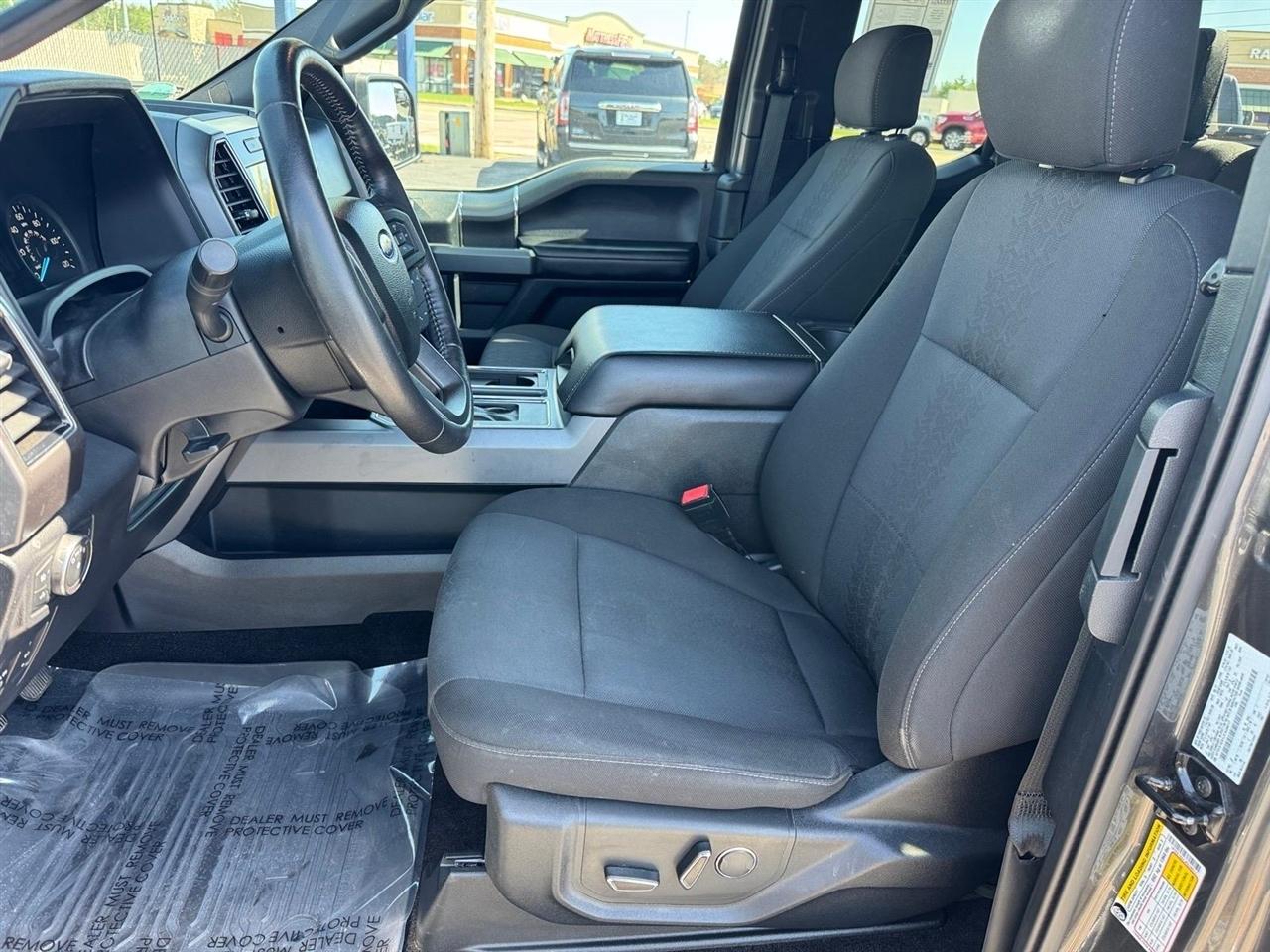 Ford F-150 Lariat 4WD SuperCab 8' Box 2018