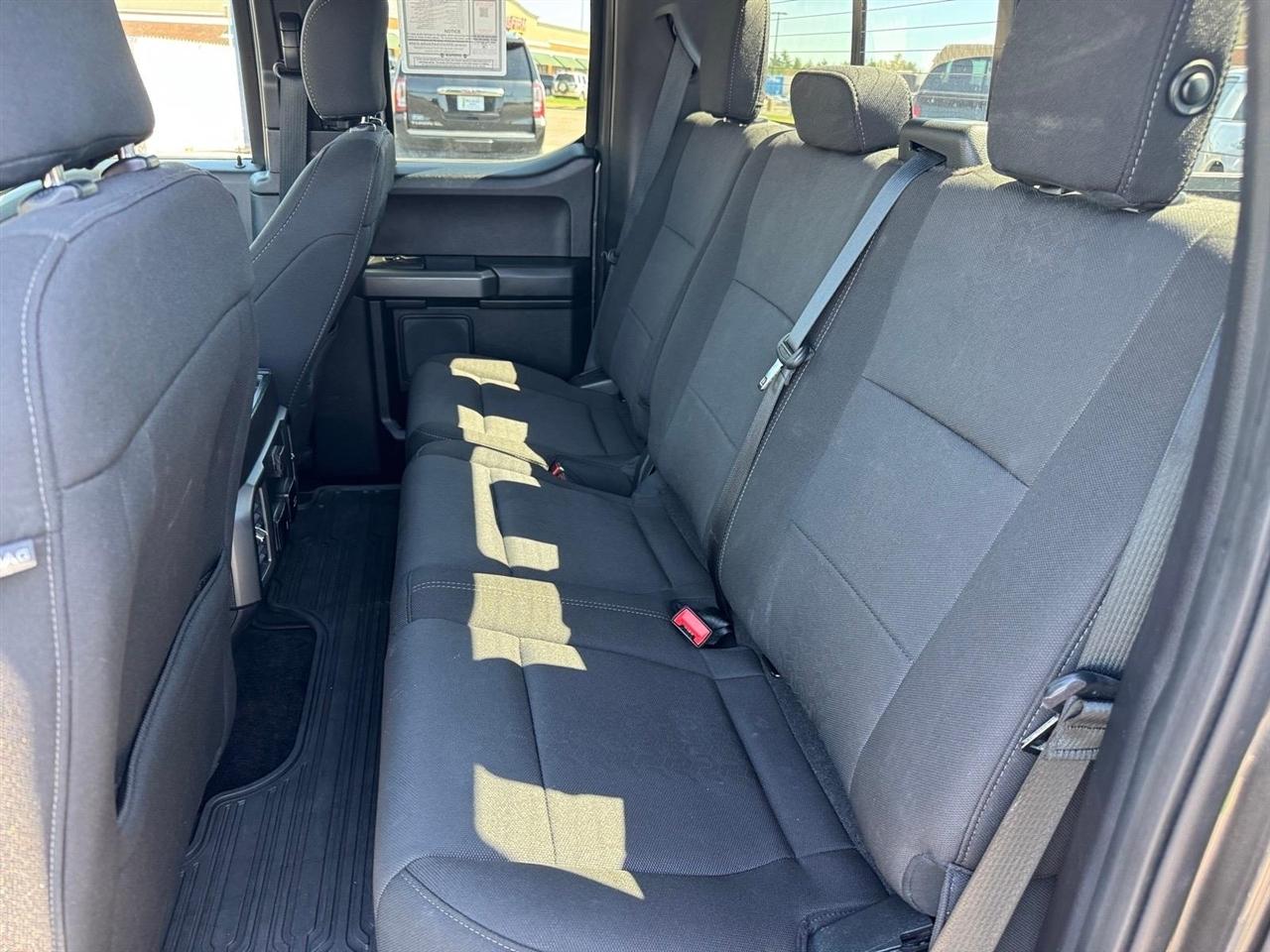 Ford F-150 Lariat 4WD SuperCab 8' Box 2018