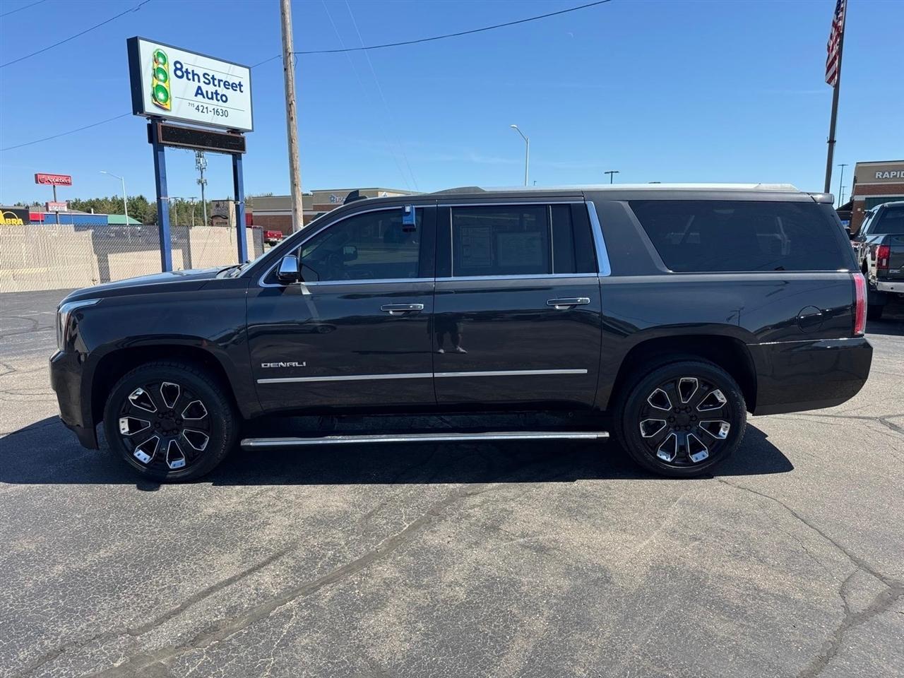 GMC Yukon XL 4WD 4dr Denali 2020