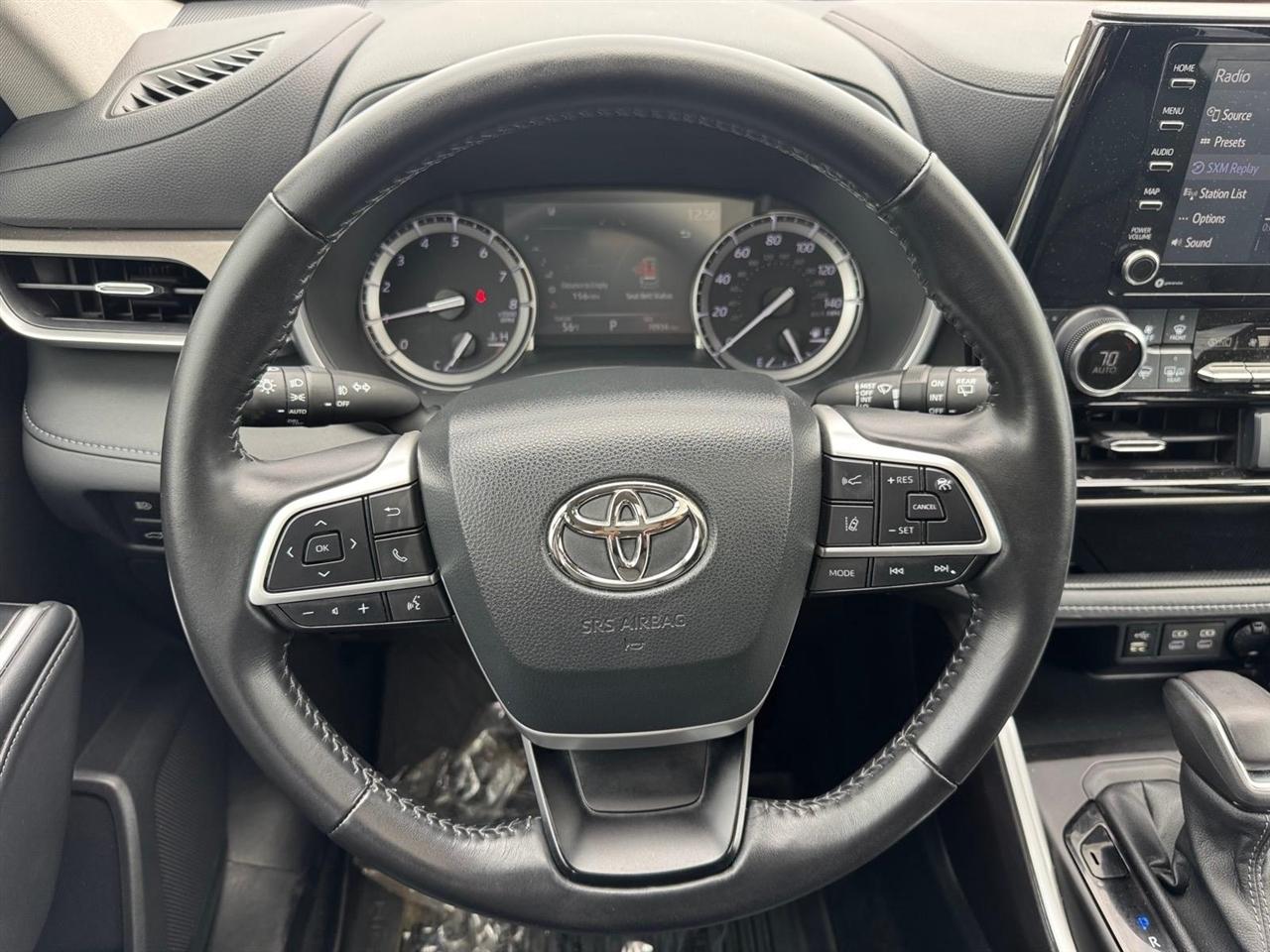 Toyota Highlander XLE AWD (Natl) 2022