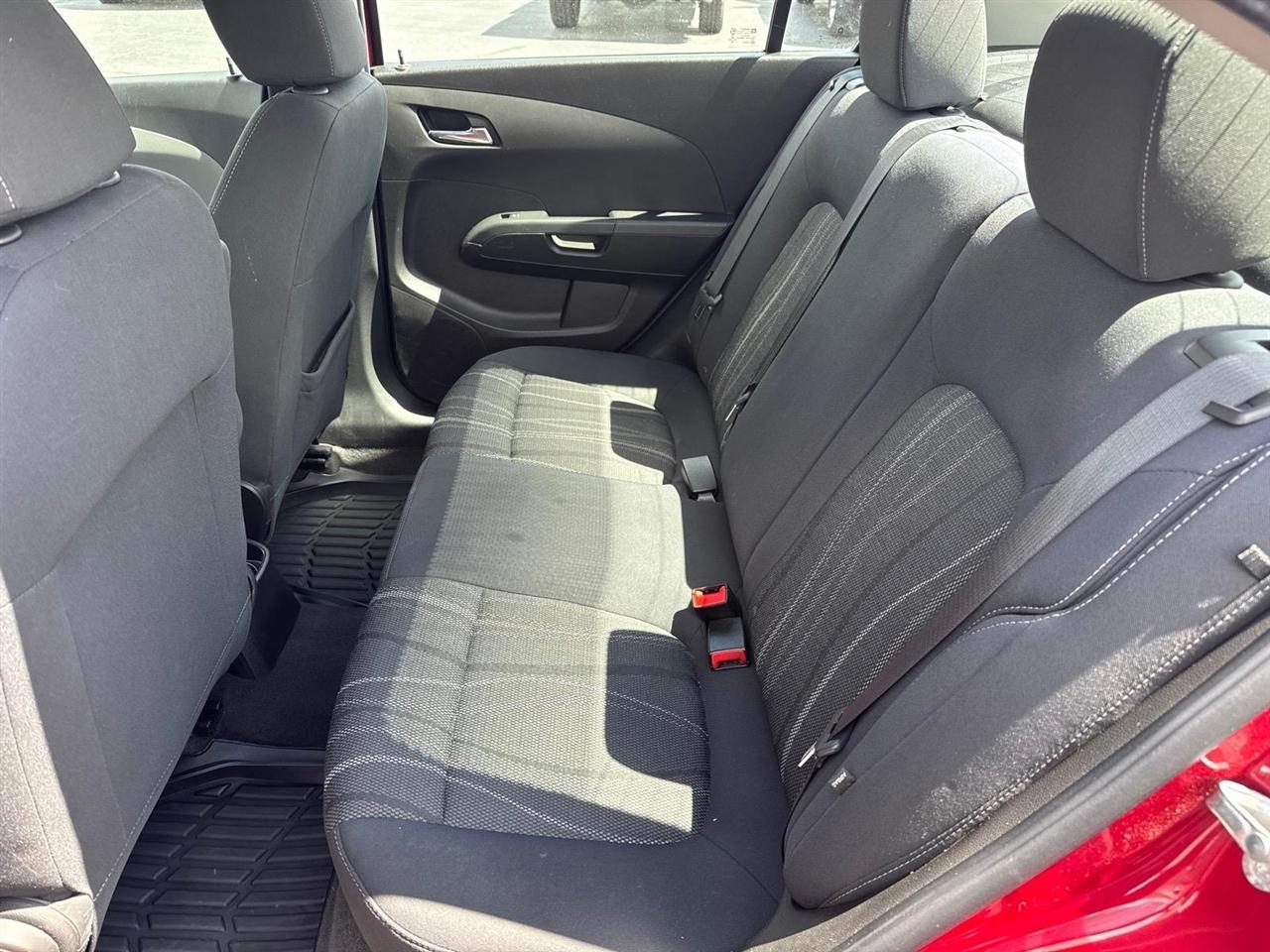 Chevrolet Sonic 4dr Sdn Auto LT 2016