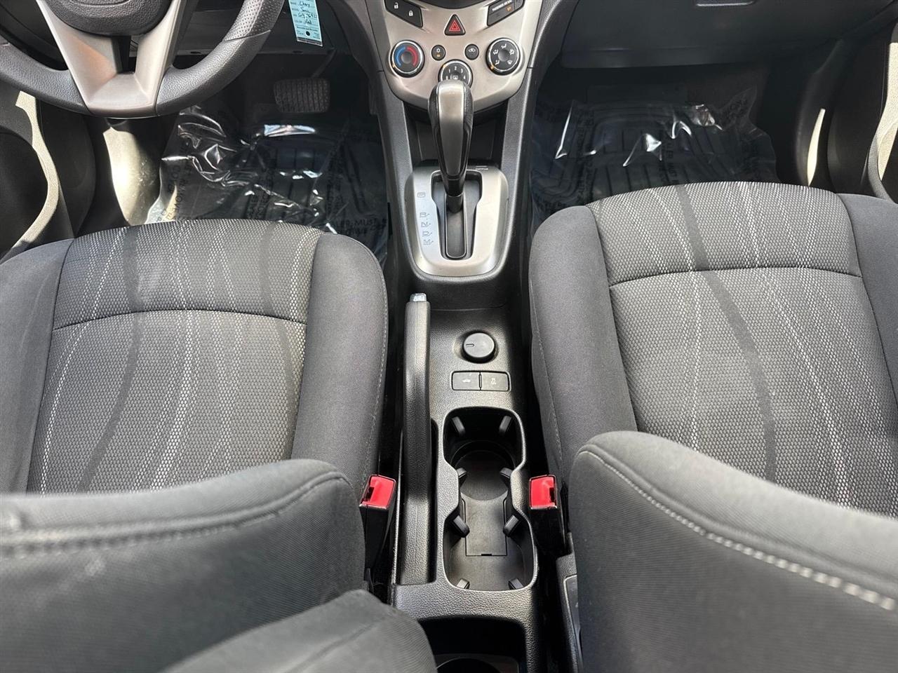 Chevrolet Sonic 4dr Sdn Auto LT 2016