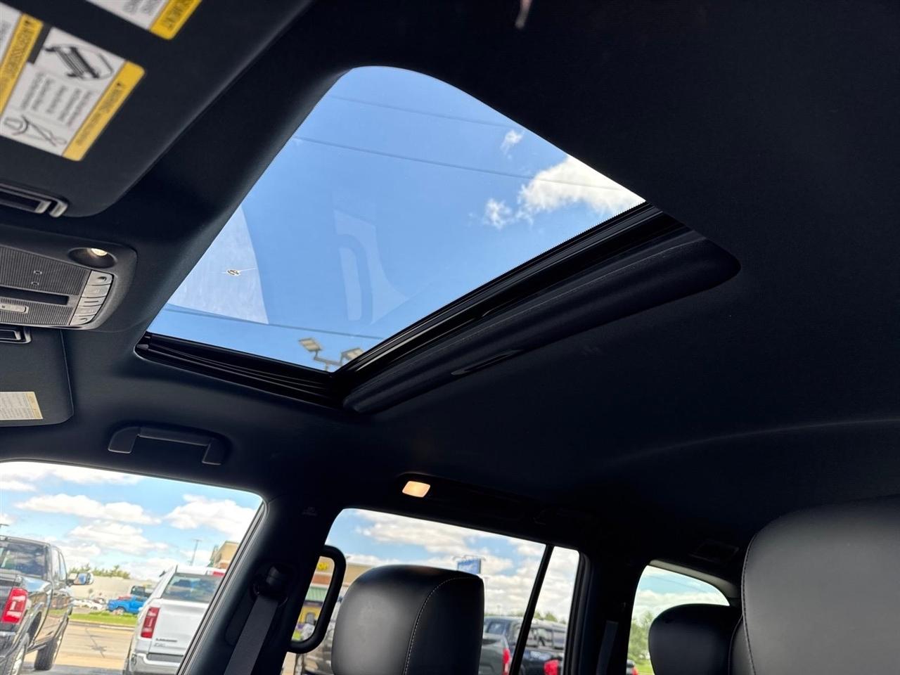 Infiniti QX80 SENSORY AWD 2022