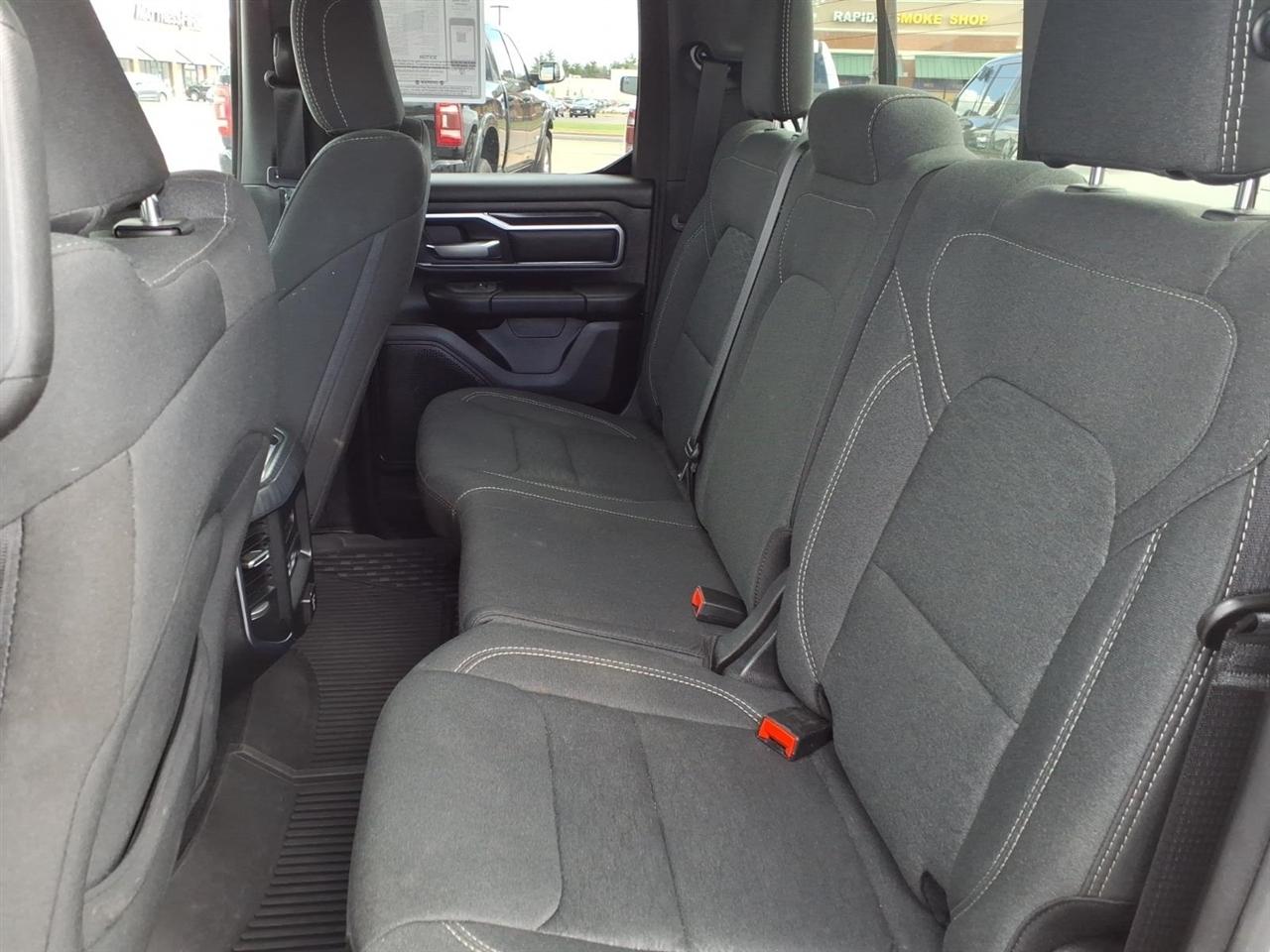 RAM 1500 Big Horn 4x4 Quad Cab 6'4" Box 2025