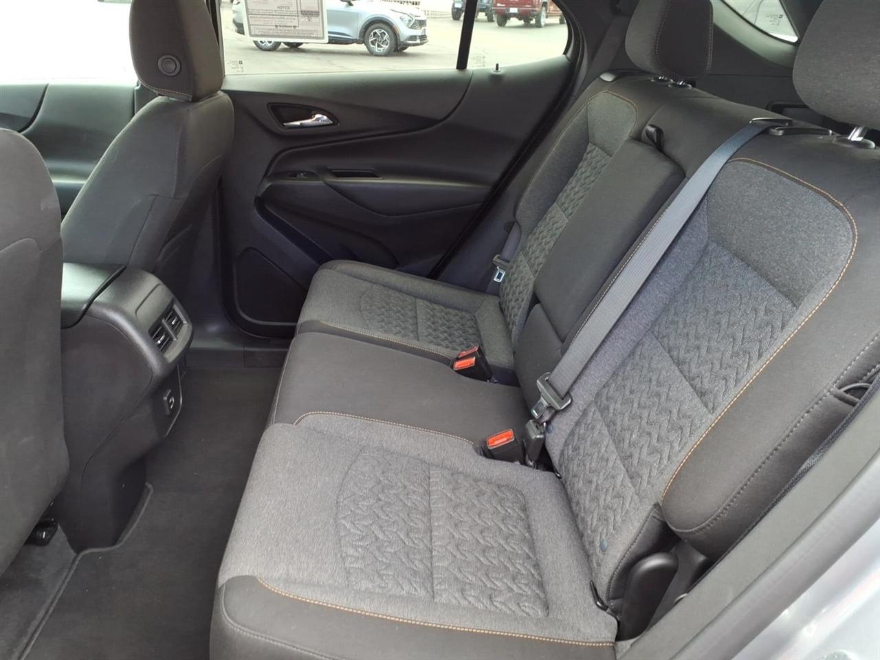 Chevrolet Equinox AWD 4dr LT w/1LT 2024