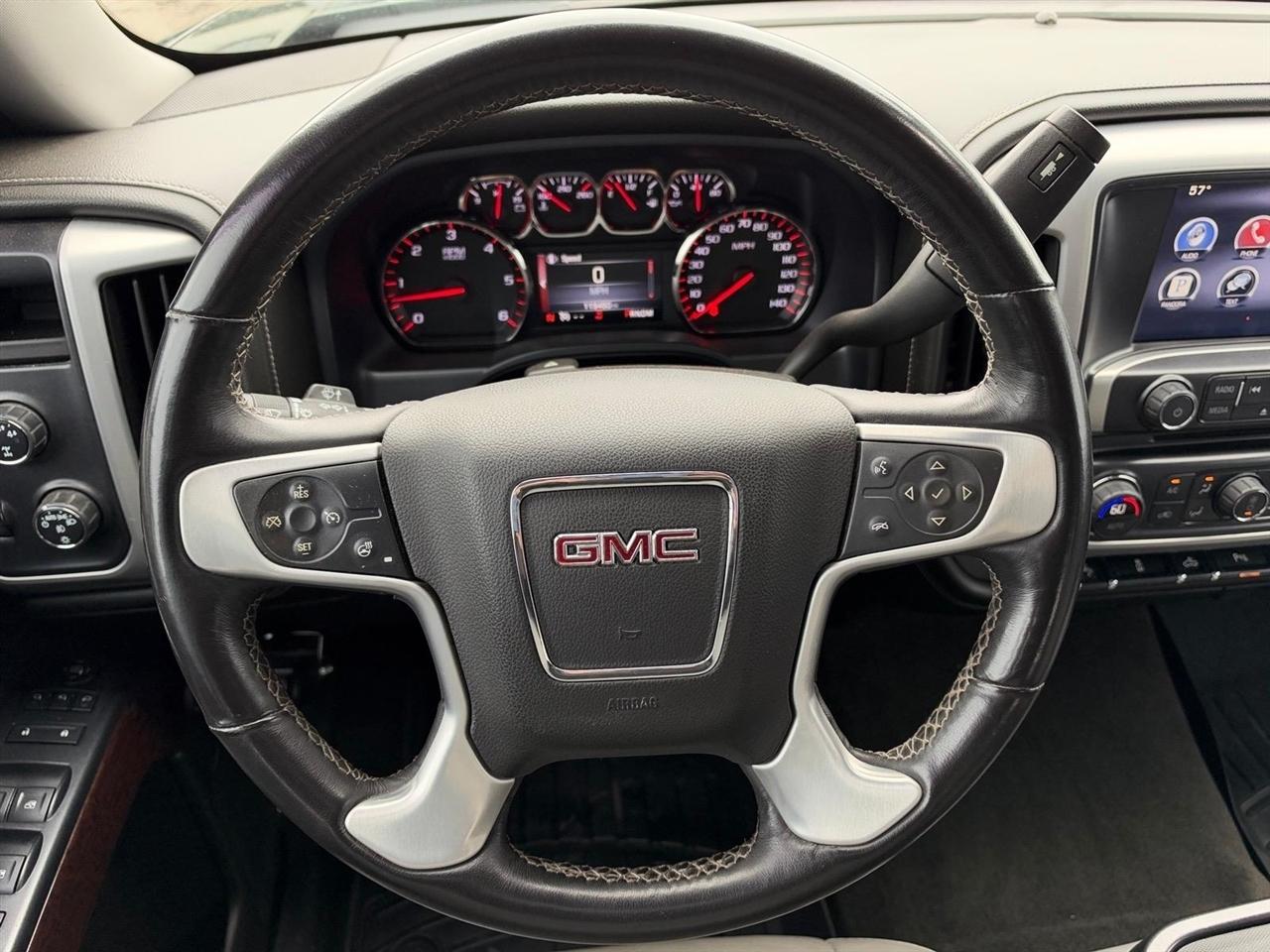 GMC Sierra 1500 4WD Crew Cab 143.5" SLT 2015