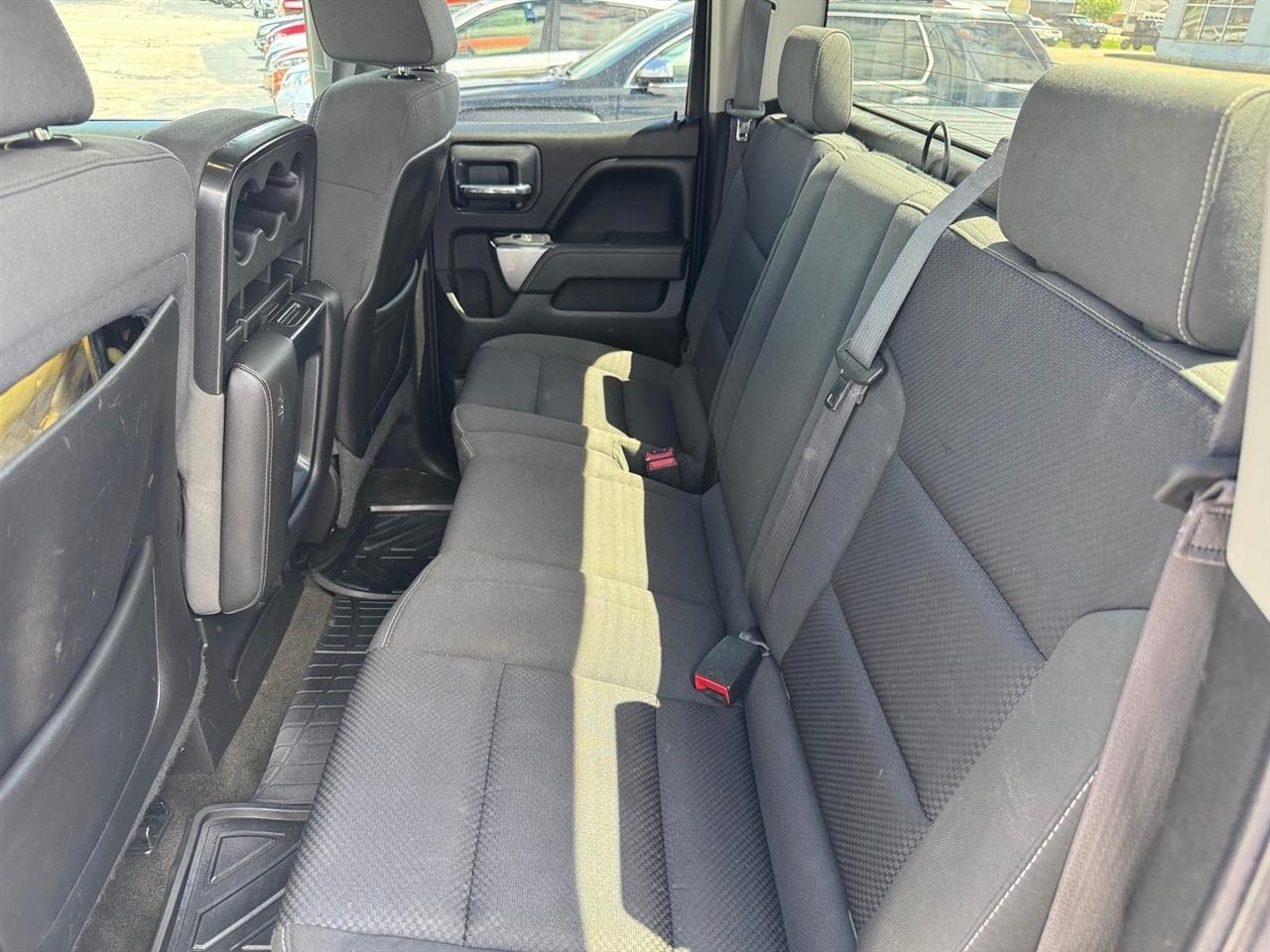 Chevrolet Silverado 1500 4WD Double Cab 143.5" LT w/2LT 2015