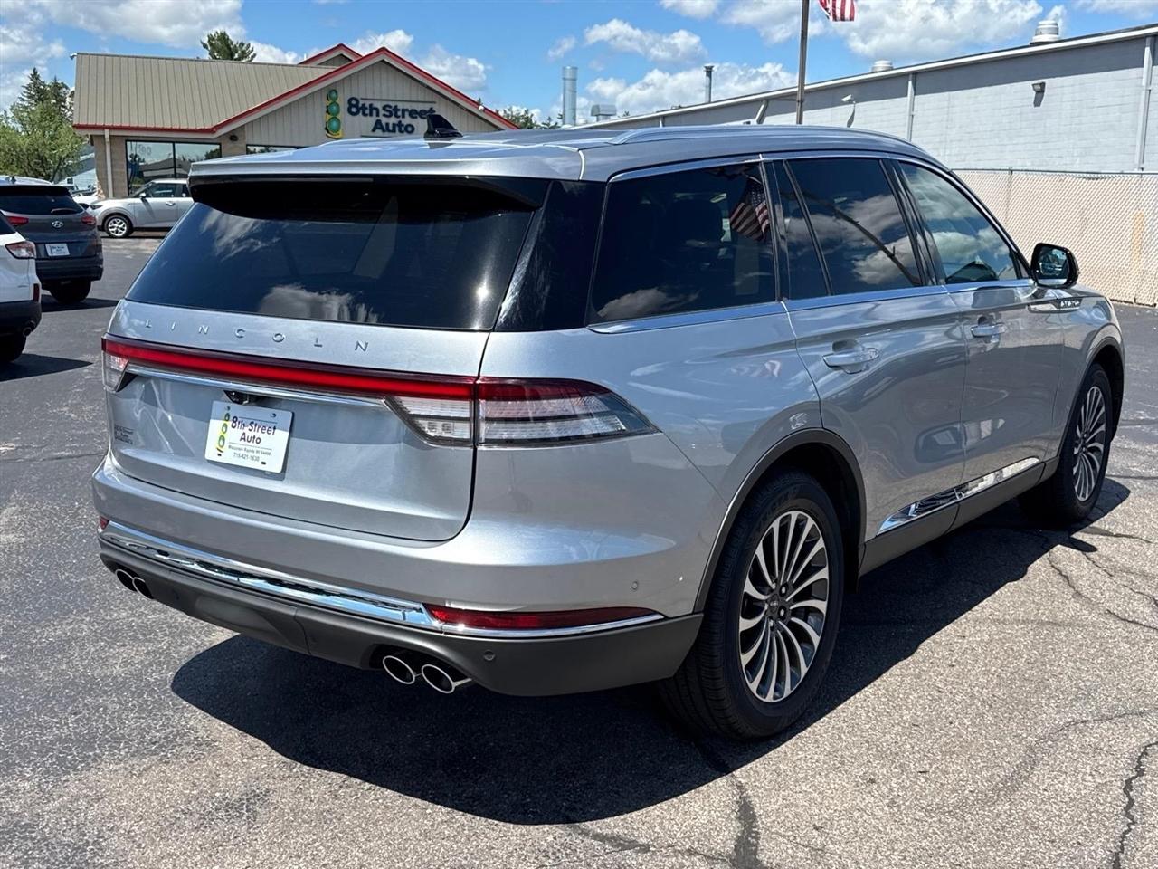 Lincoln Aviator Reserve AWD 2022