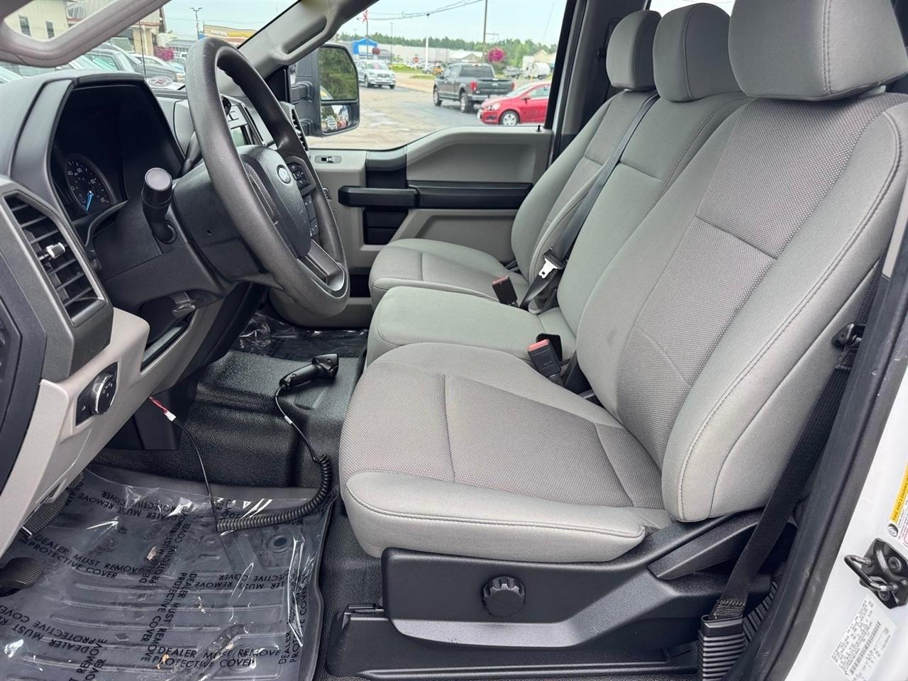 Ford Super Duty F-250 SRW King Ranch 4WD Crew Cab 8' Box 2021