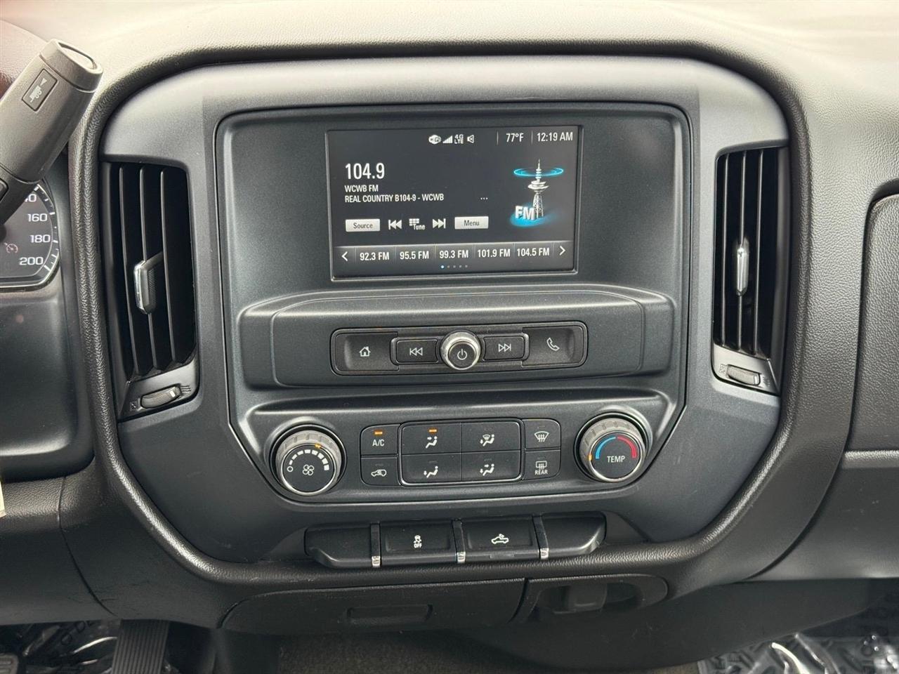 GMC Sierra 1500 4WD Double Cab 143.5" 2018