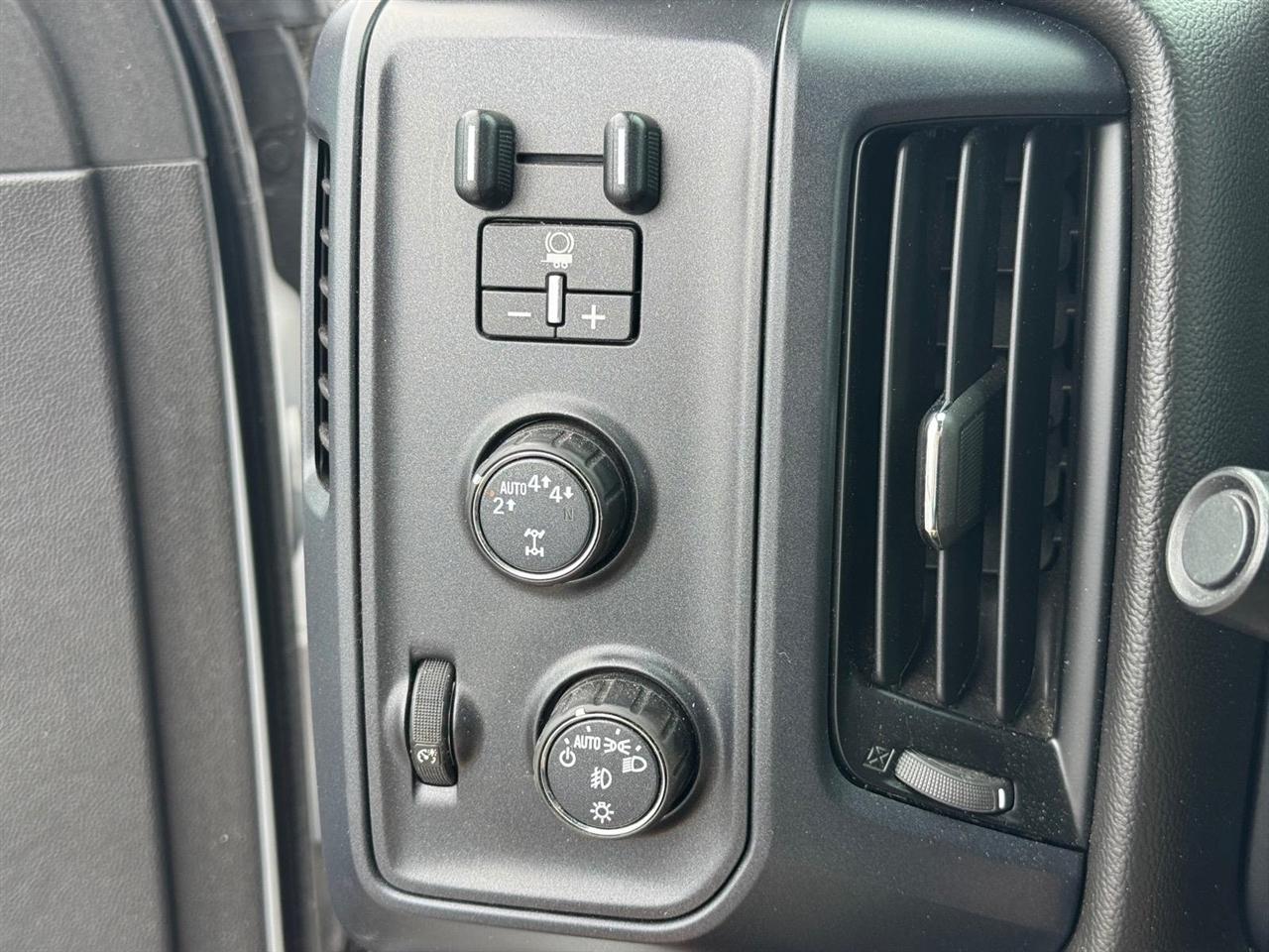 GMC Sierra 1500 4WD Double Cab 143.5" 2018
