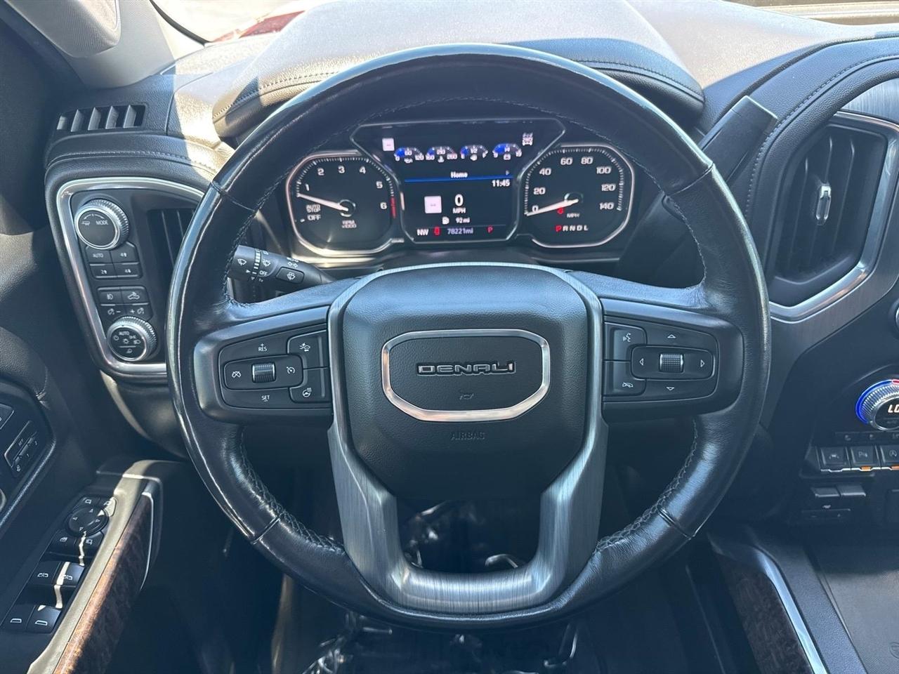 GMC Sierra 1500 4WD Crew Cab 147" Denali 2020