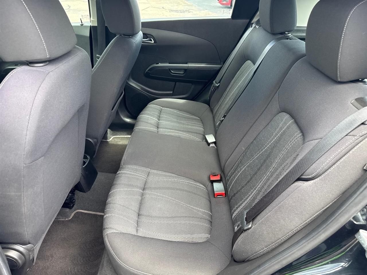 Chevrolet Sonic 5dr HB Auto LT 2015