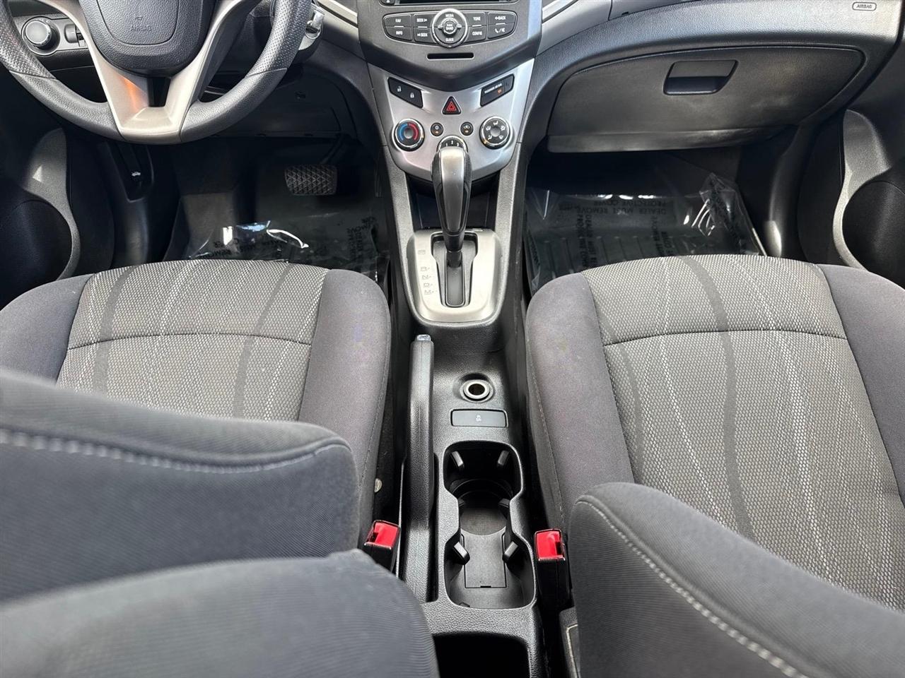 Chevrolet Sonic 5dr HB Auto LT 2015