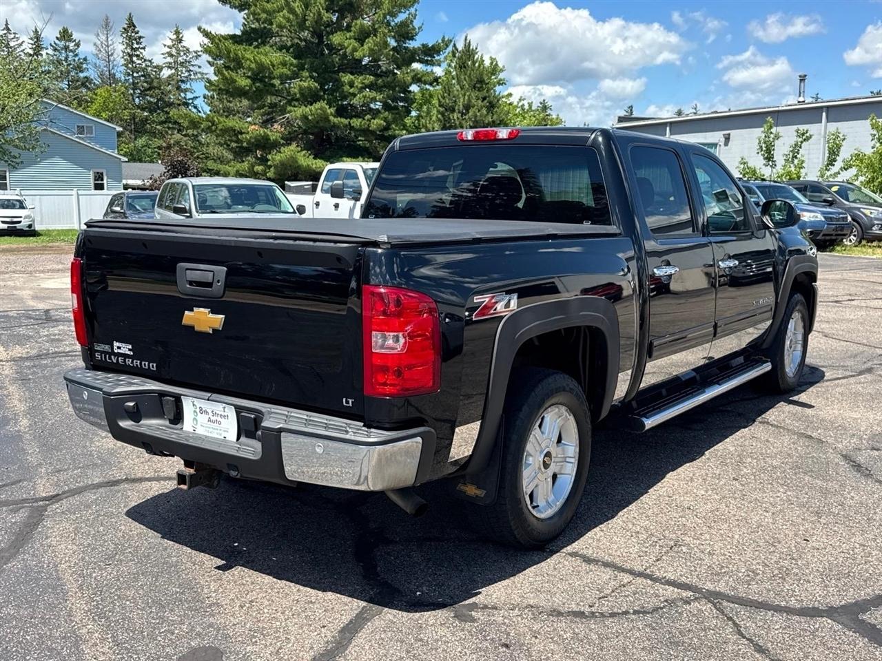 Chevrolet Silverado 1500 4WD Crew Cab 143.5" LT 2012