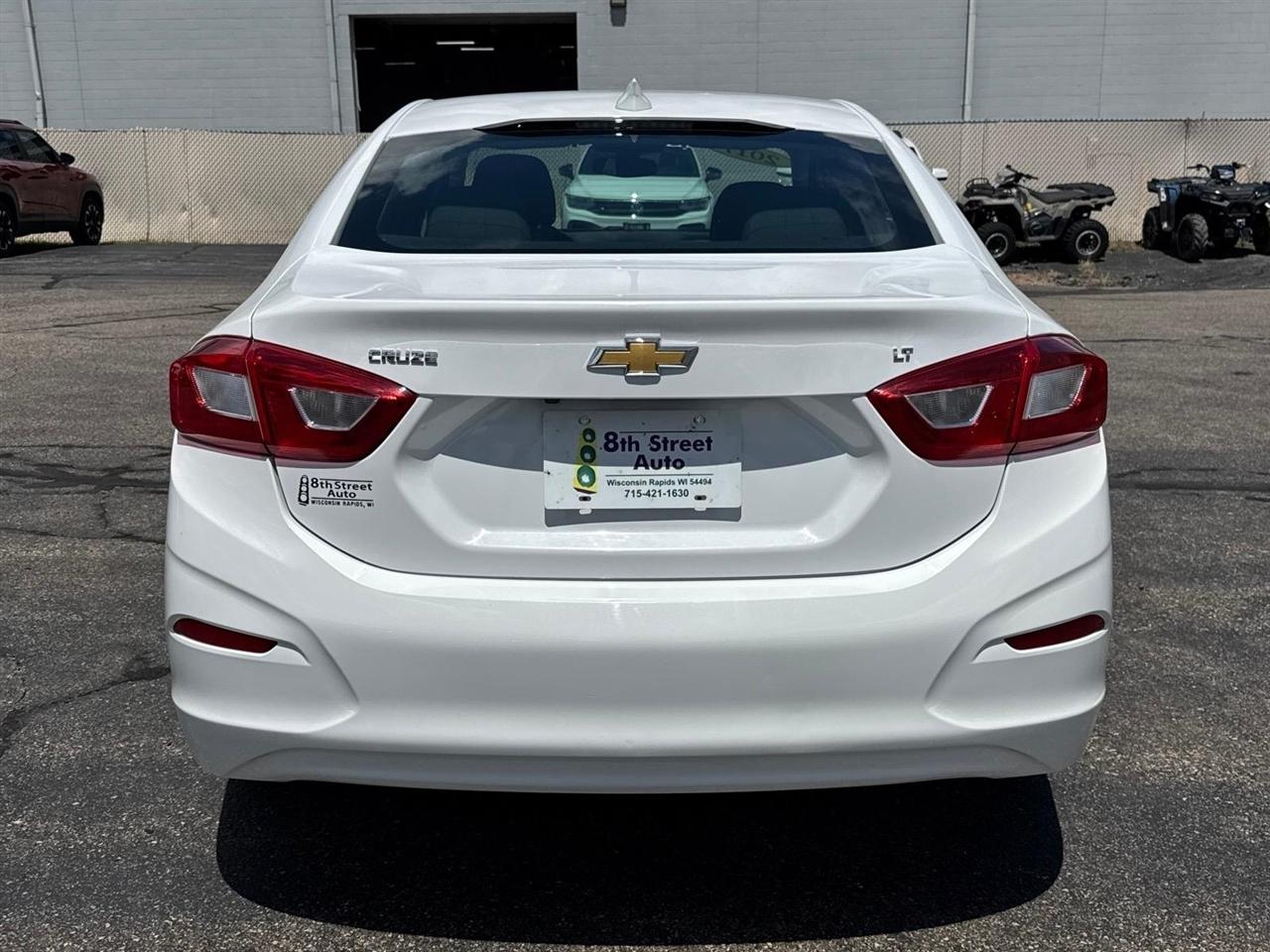 Chevrolet Cruze 4dr Sdn 1.4L LT w/1SD 2017