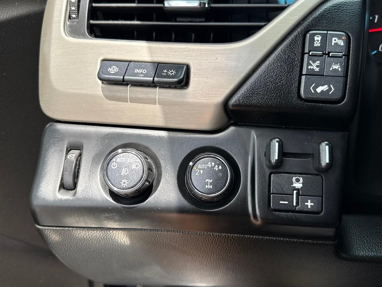 GMC Yukon XL 4WD 4dr Denali 2019