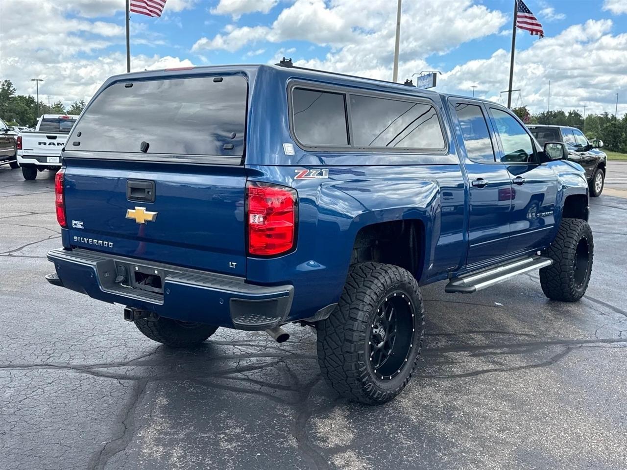Chevrolet Silverado 1500 4WD Double Cab 143.5" LT w/2LT 2017