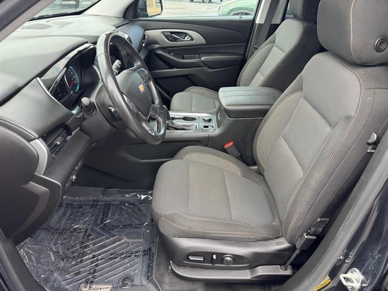 Chevrolet Traverse AWD 4dr LT Cloth w/1LT 2018