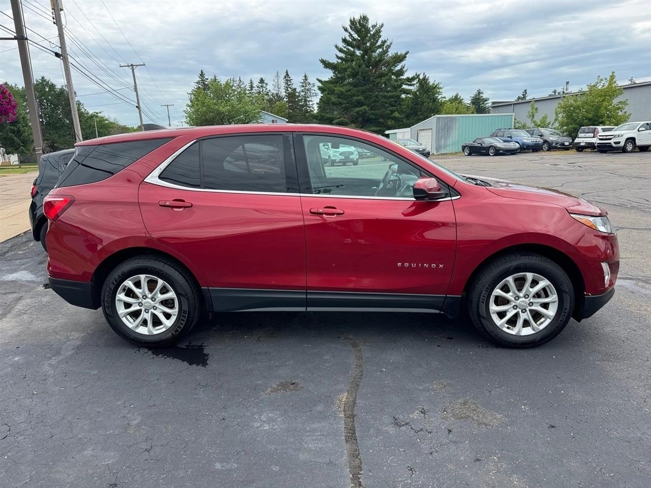 Chevrolet Equinox AWD 4dr LT w/1LT 2018