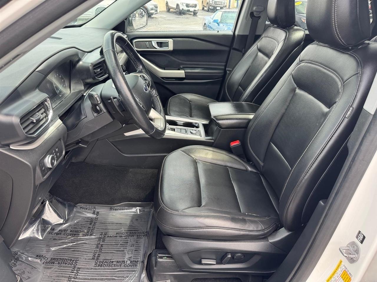 Ford Explorer XLT 4WD 2020