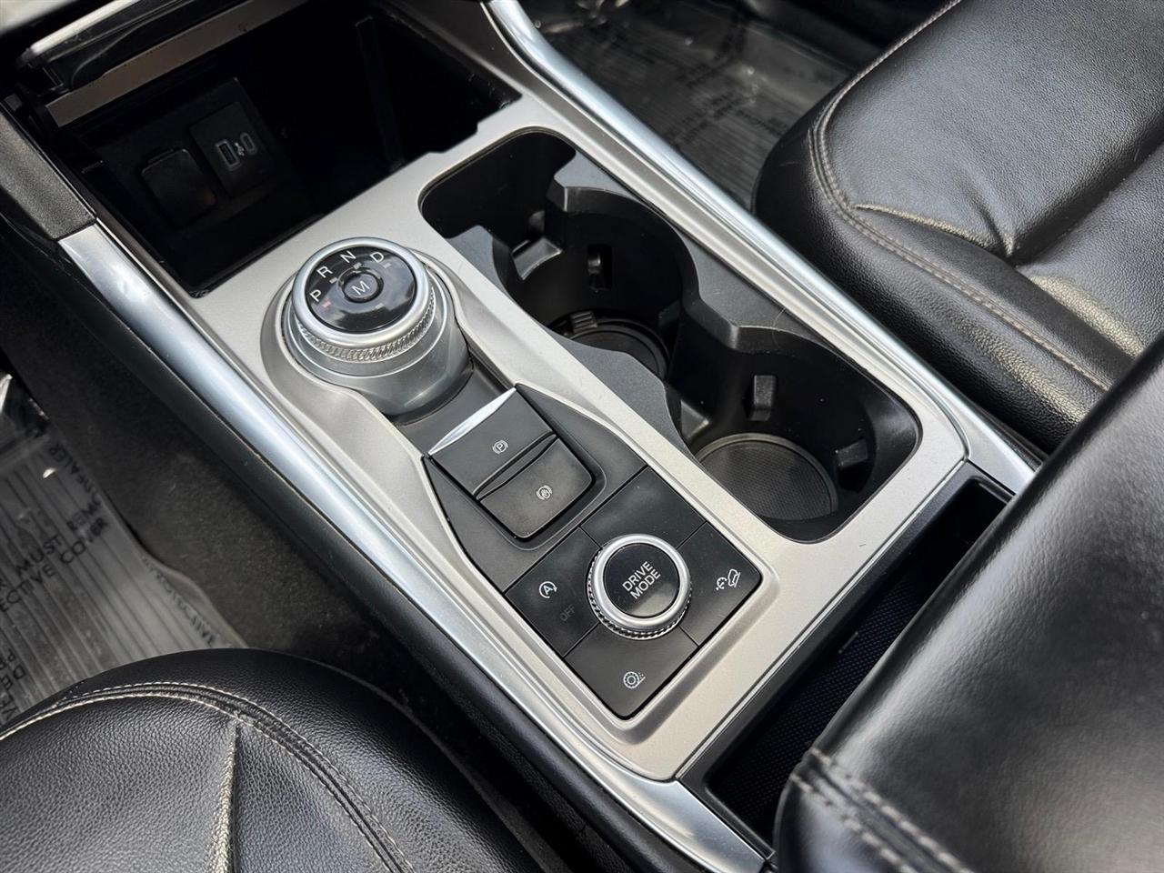 Ford Explorer XLT 4WD 2020