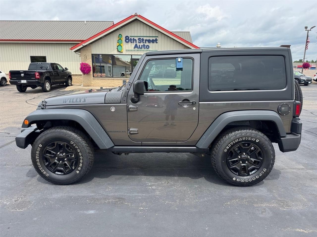 Jeep Wrangler Willys Wheeler 4x4 2017