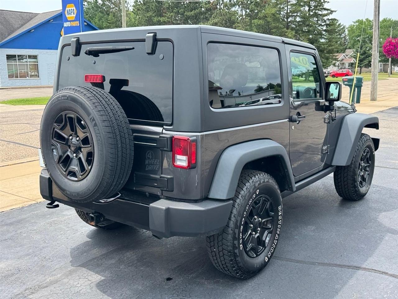 Jeep Wrangler Willys Wheeler 4x4 2017