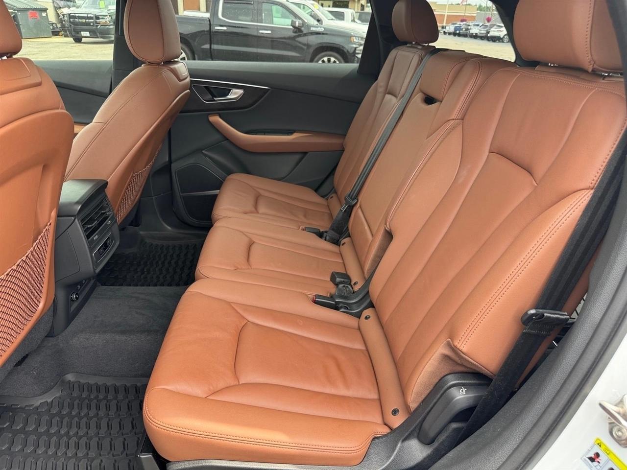 Audi Q7 Premium Plus 55 TFSI quattro 2021