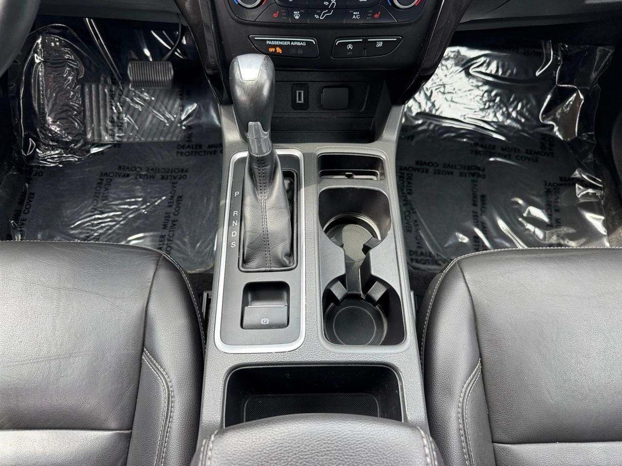 Ford Escape Titanium 4WD 2017