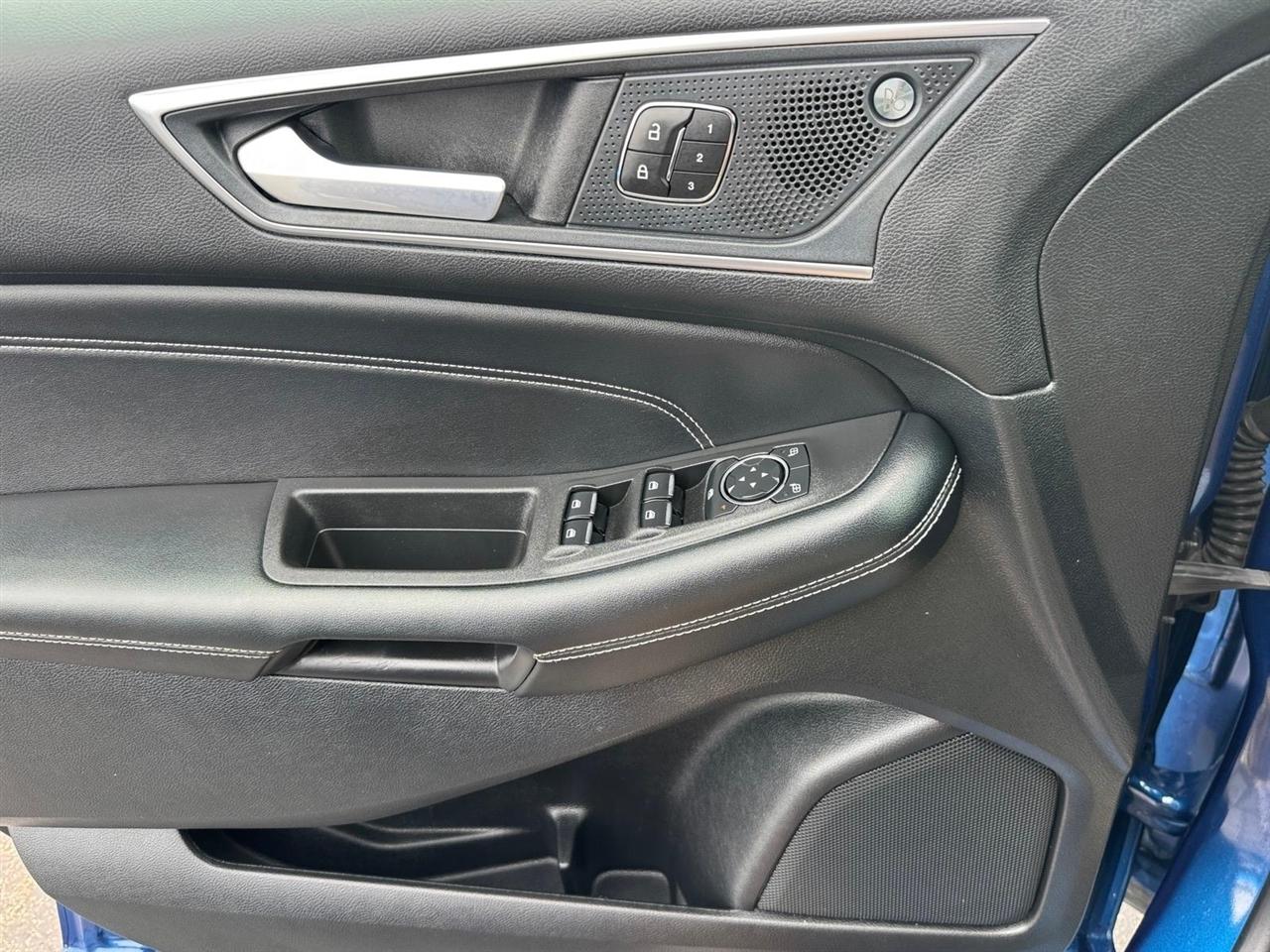Ford Edge Titanium AWD 2023