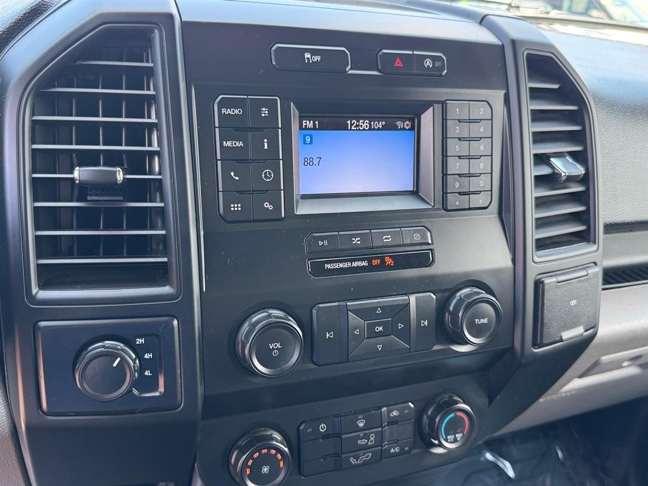 Ford F-150 XLT 4WD Reg Cab 8' Box 2020