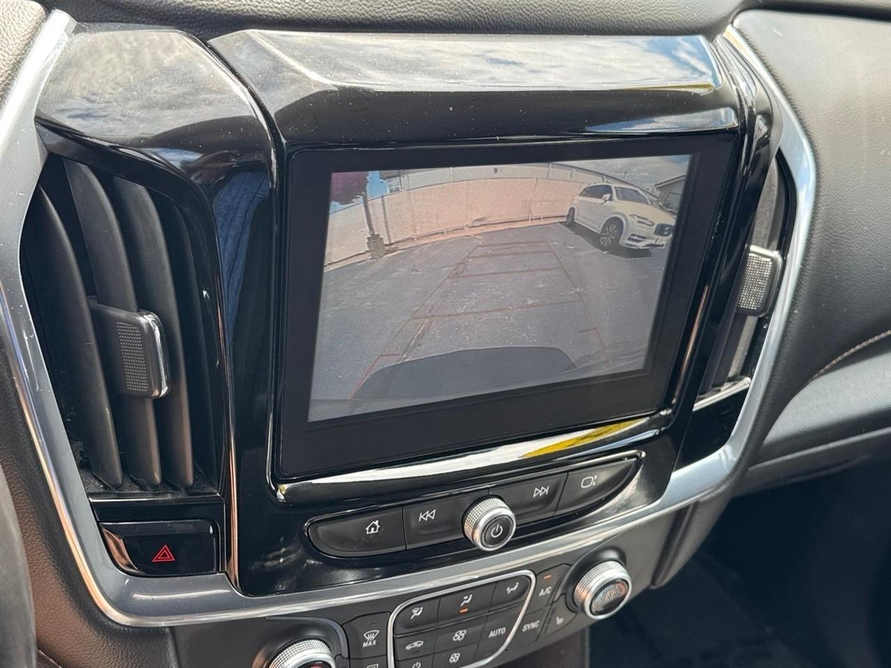 Chevrolet Traverse AWD 4dr LT Cloth w/1LT 2018