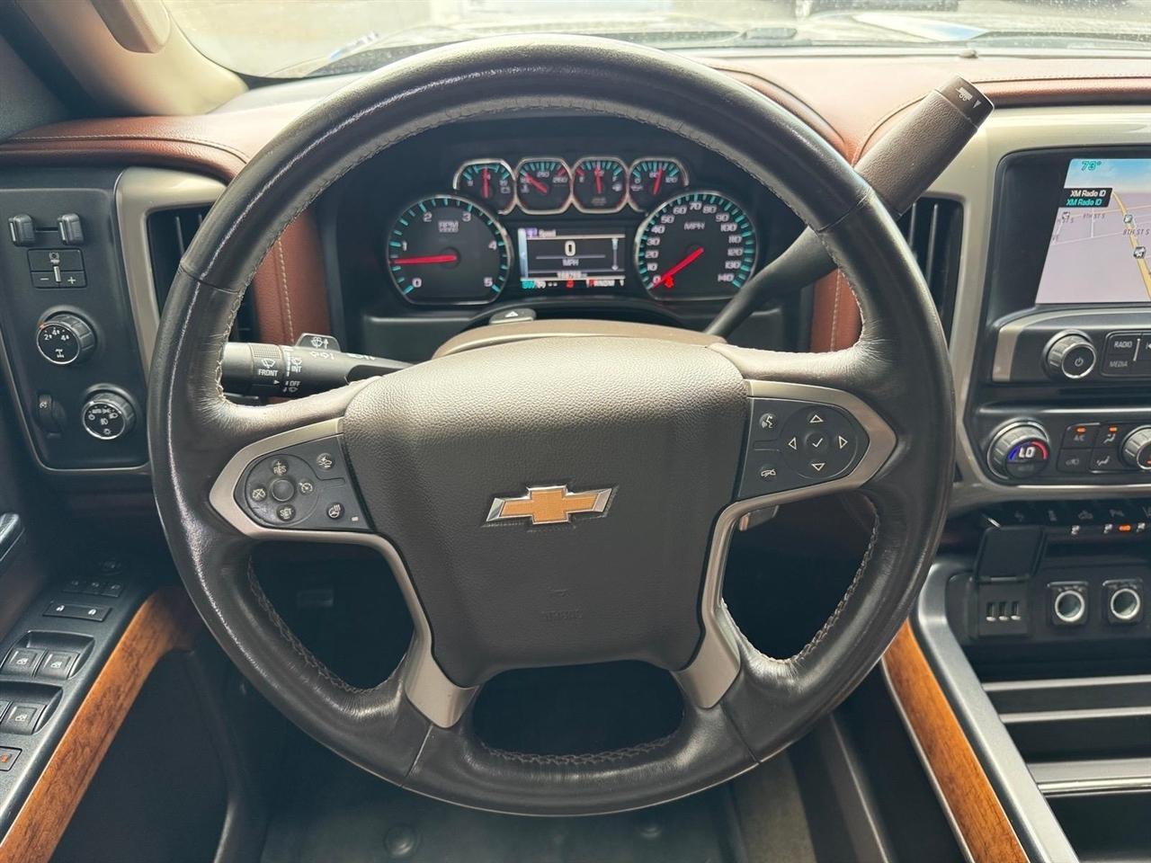 Chevrolet Silverado 3500HD Built After Aug 14 4WD Crew Cab 153.7" High Country 2015