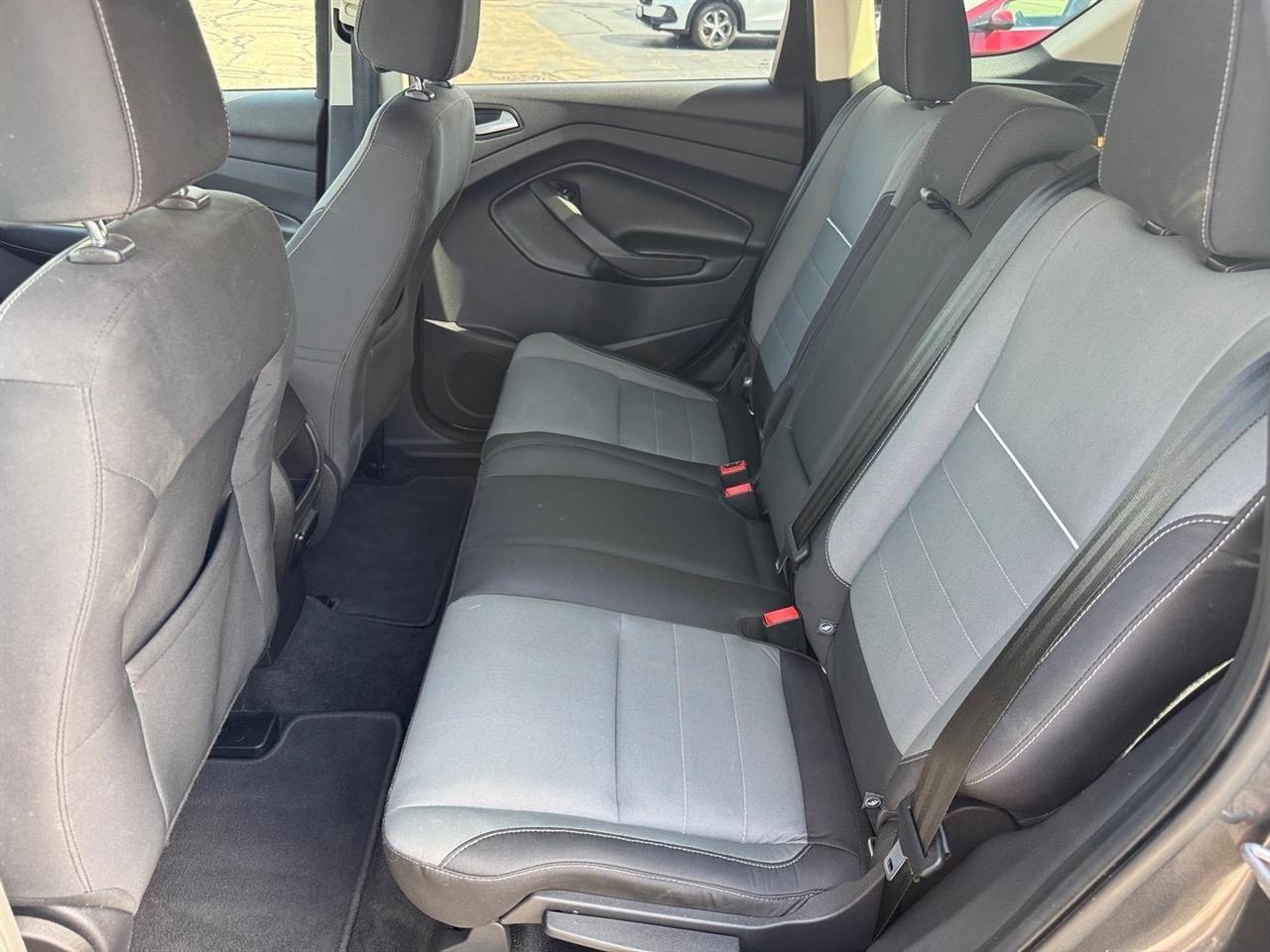 Ford Escape 4WD 4dr SE 2015
