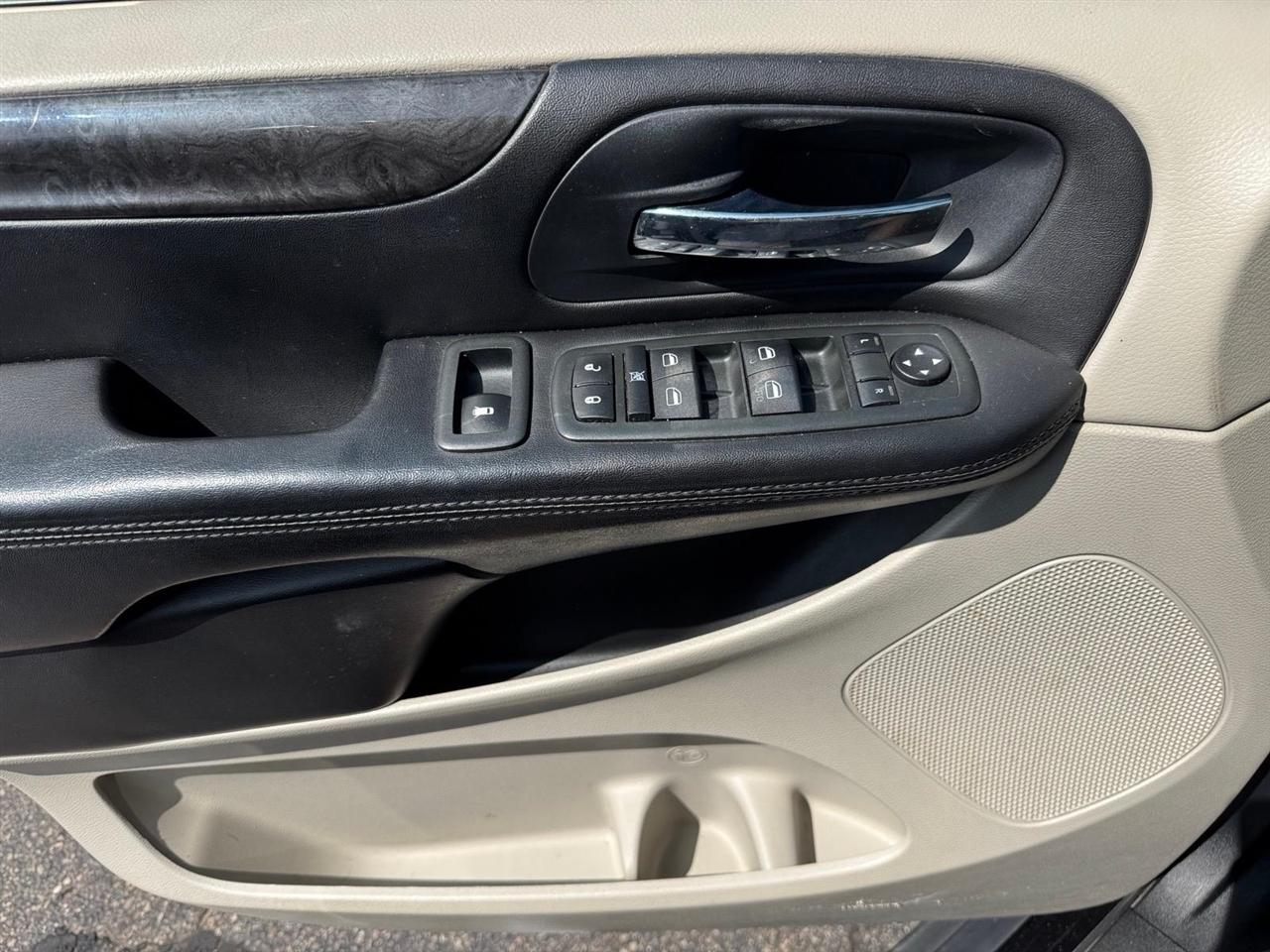 Dodge Grand Caravan 4dr Wgn SXT 2014