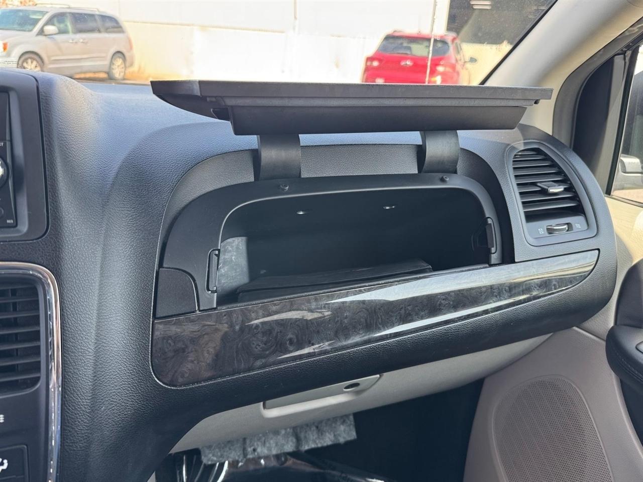 Dodge Grand Caravan 4dr Wgn SXT 2014