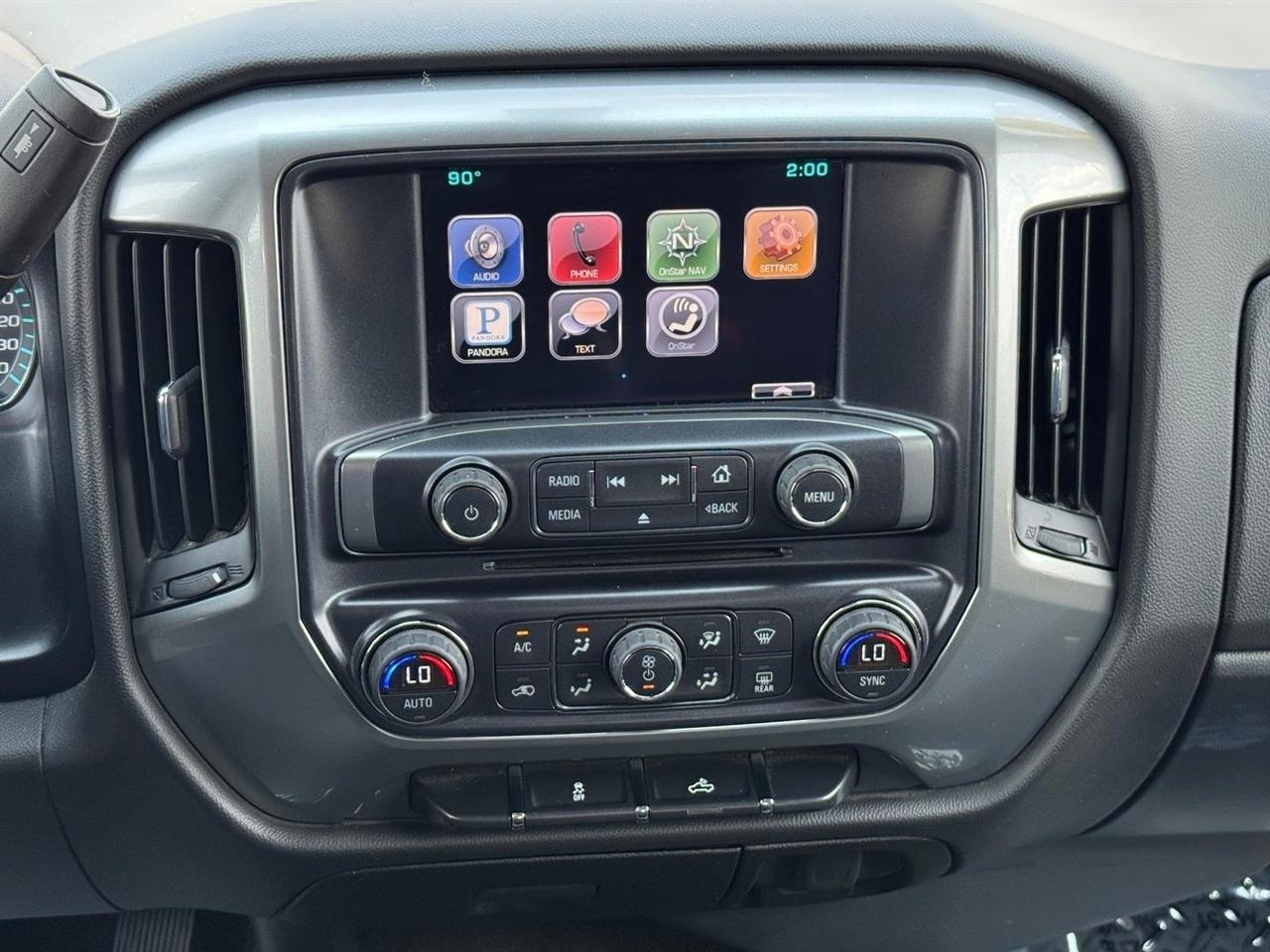 Chevrolet Silverado 1500 4WD Crew Cab 143.5" LT w/1LT 2015