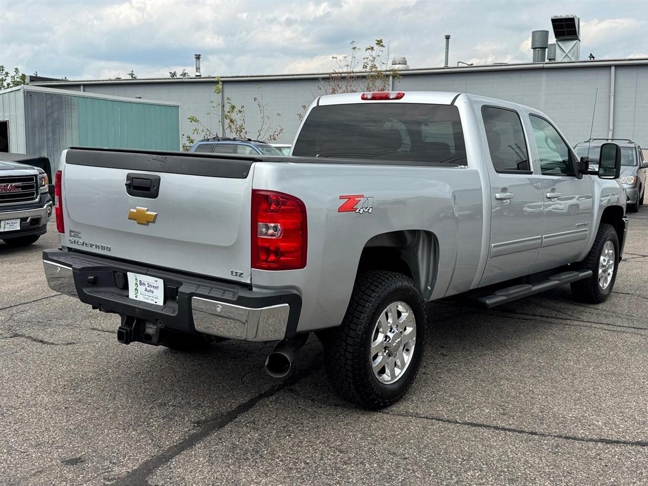 Chevrolet Silverado 2500HD 4WD Crew Cab 153.7" LTZ 2014