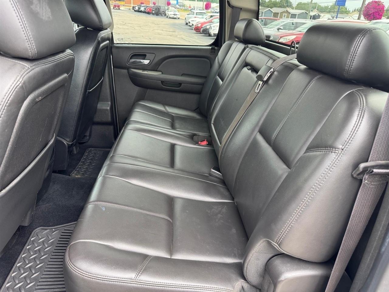 Chevrolet Silverado 2500HD 4WD Crew Cab 153.7" LTZ 2014