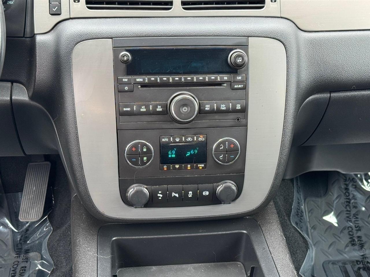 Chevrolet Silverado 2500HD 4WD Crew Cab 153.7" LTZ 2014