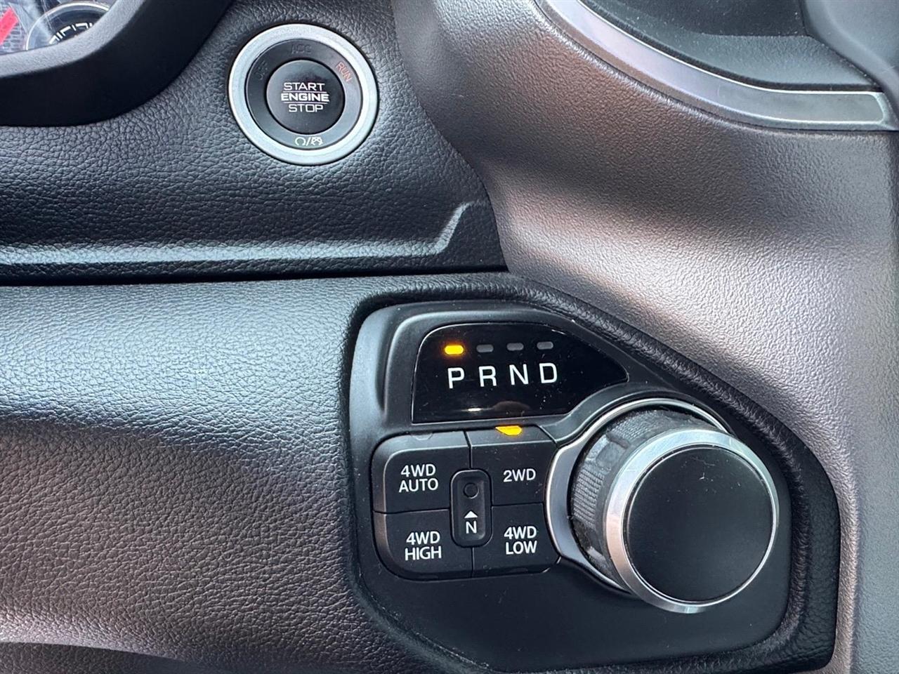 RAM 1500 Big Horn/Lone Star 4x4 Crew Cab 5'7" Box 2019