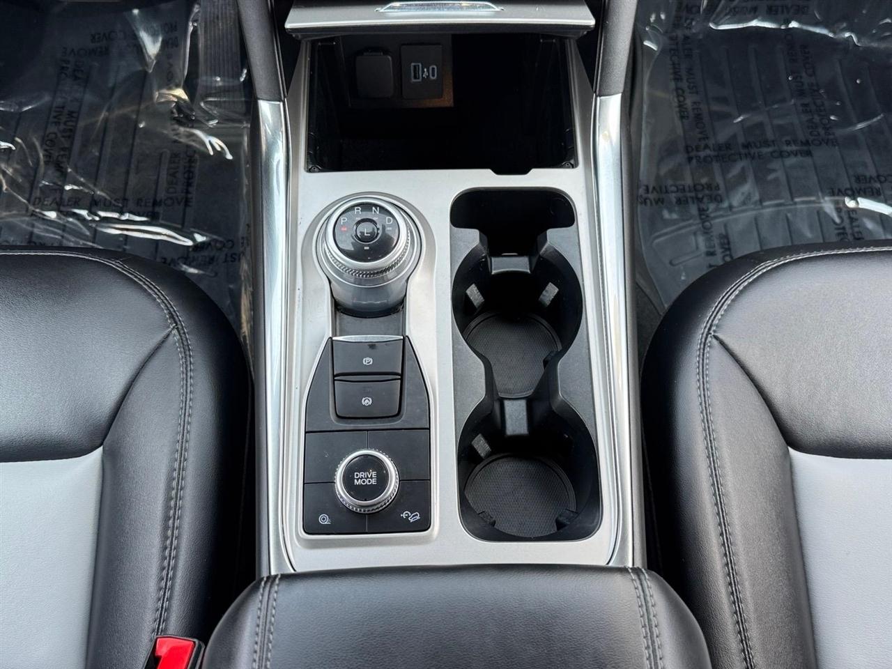 Ford Explorer XLT 4WD 2022