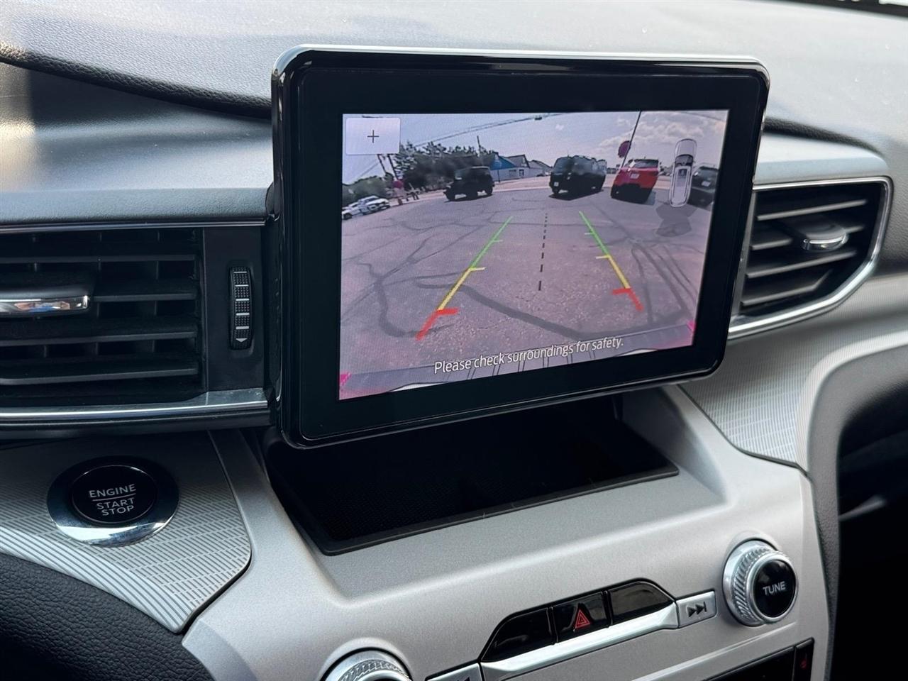 Ford Explorer XLT 4WD 2022