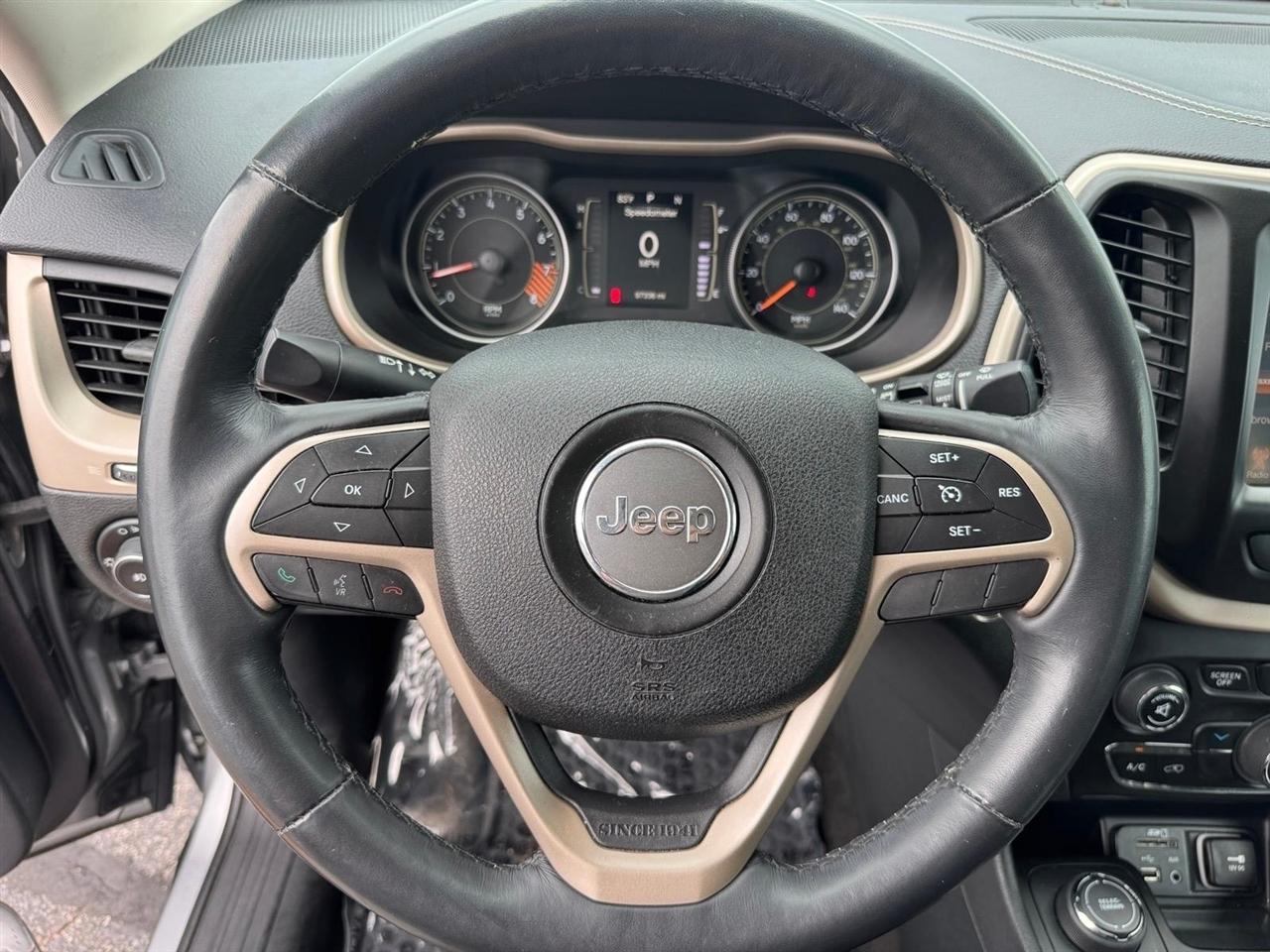 Jeep Cherokee 4WD 4dr Latitude 2015