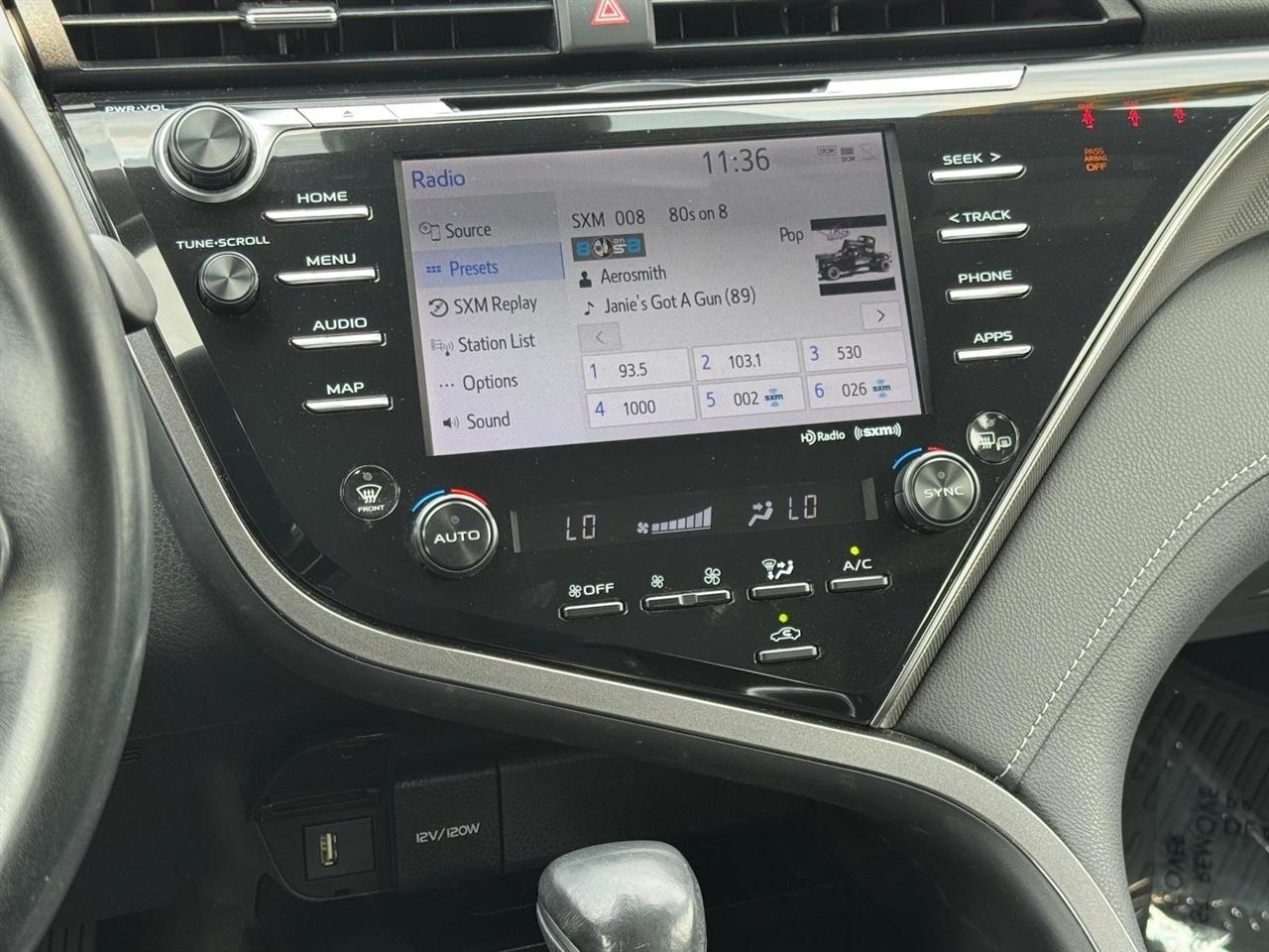 Toyota Camry XSE Auto (Natl) 2020