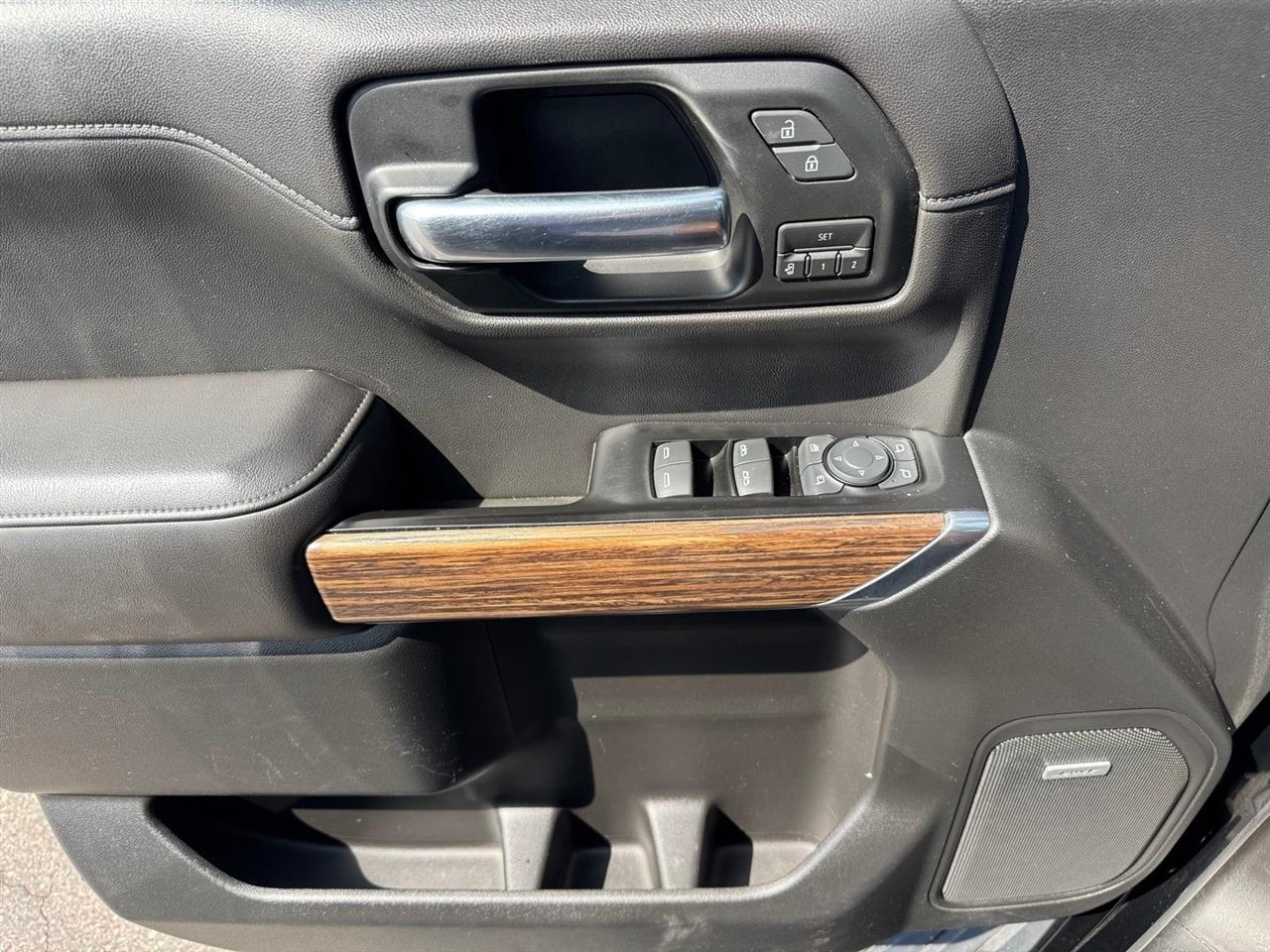 Chevrolet Silverado 1500 4WD Crew Cab 147" High Country 2019