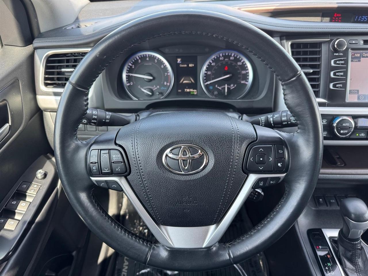 Toyota Highlander XLE V6 AWD (Natl) 2019